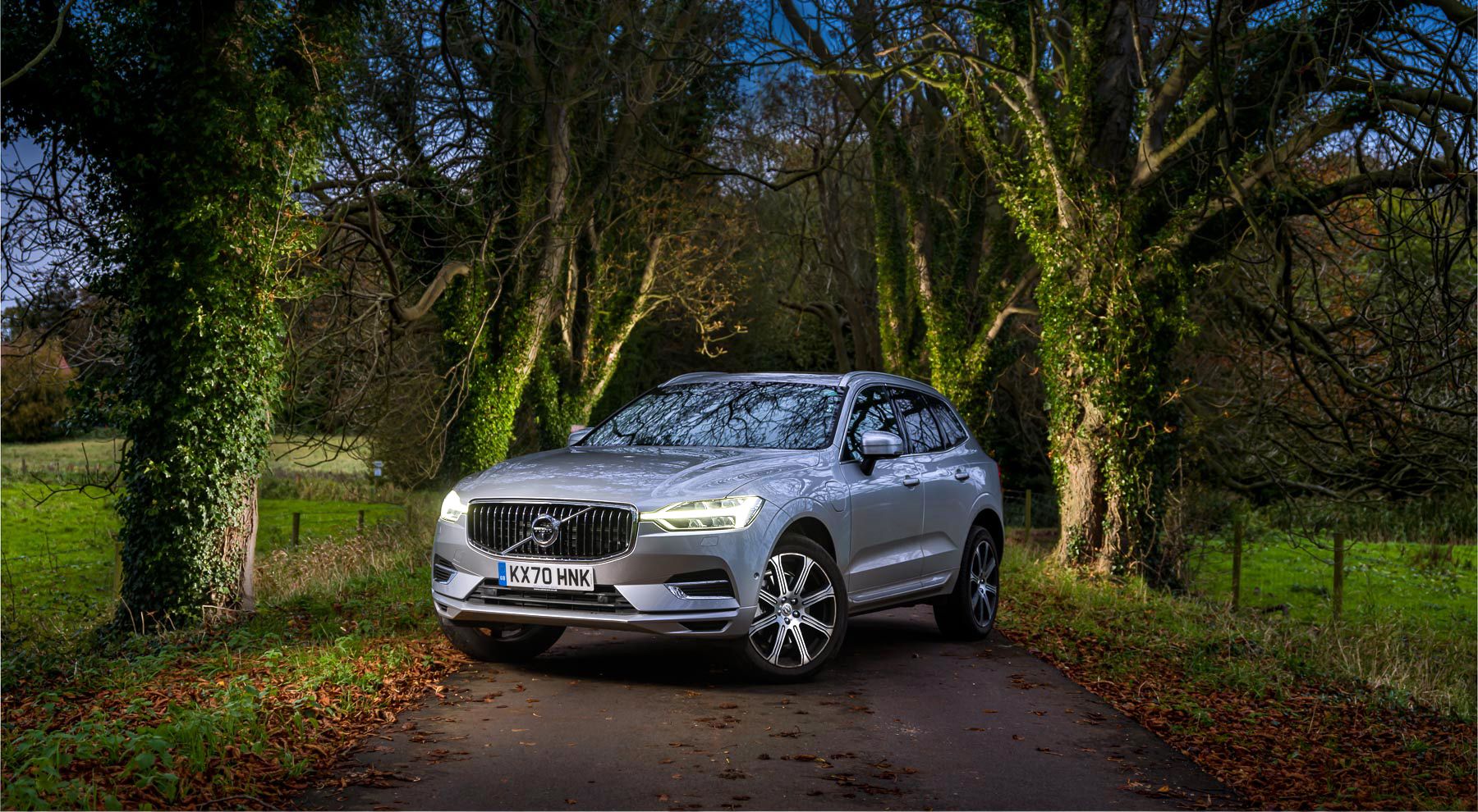 Volvo XC60 T8 Recharge AWD, UK