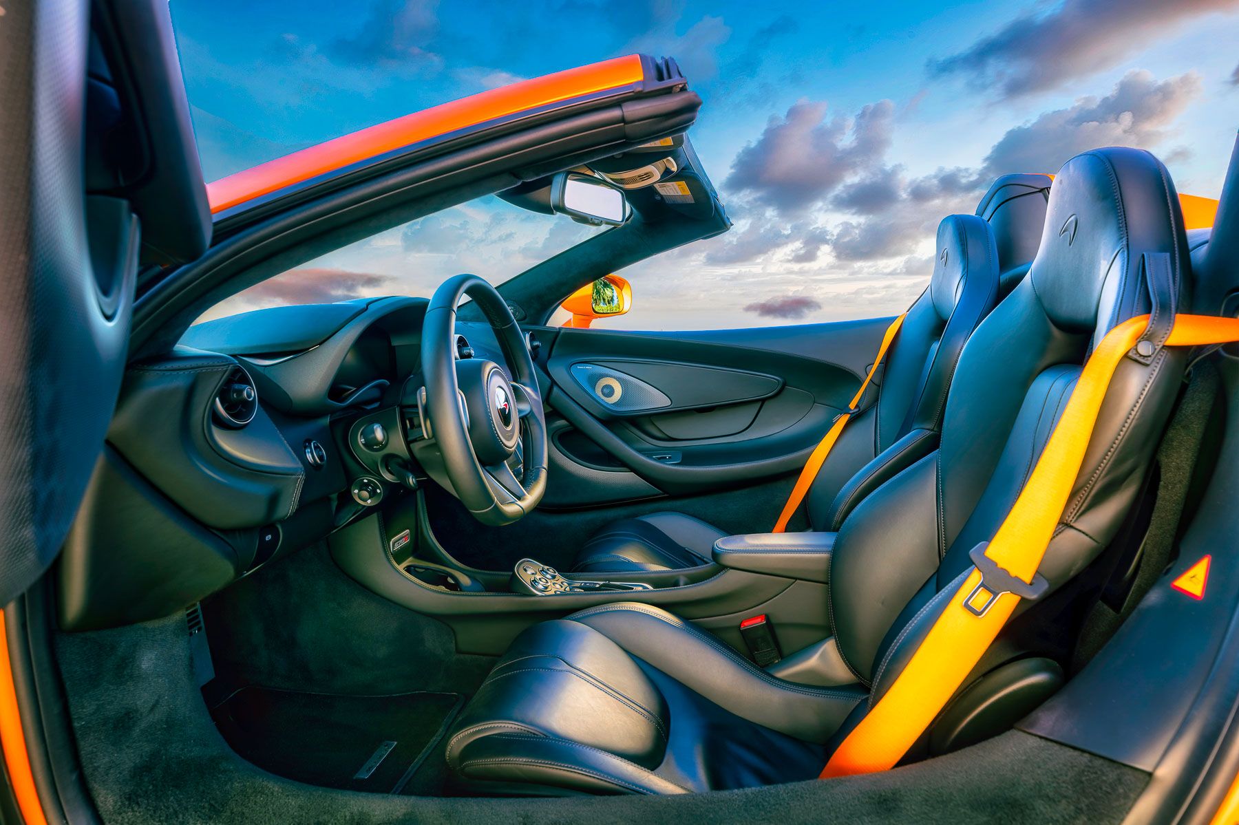 McLaren 570S-1684-HDR-2-2.jpg