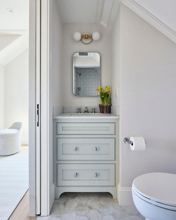 Small Bath 3rd floor 2.jpg