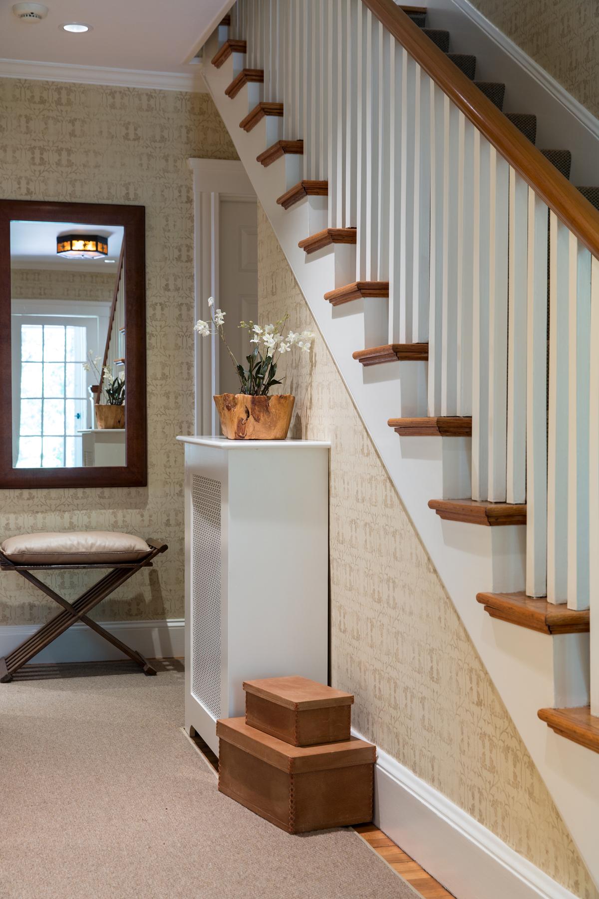 Hallway-11.jpg