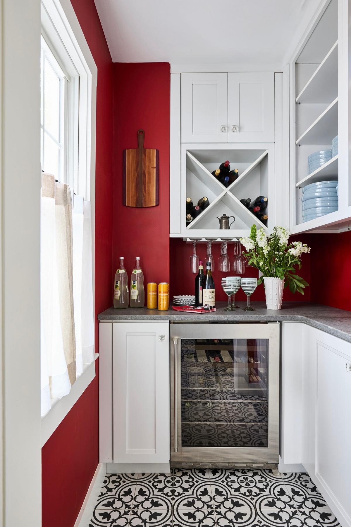 Pantry 2.jpg