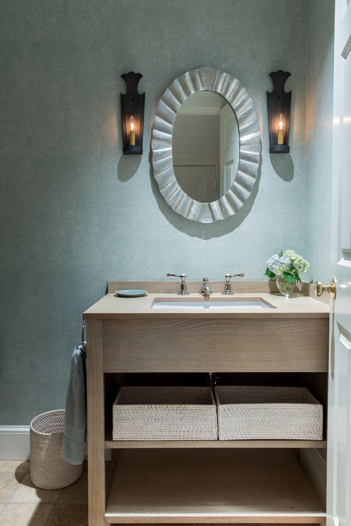 Half Bath-6.jpg
