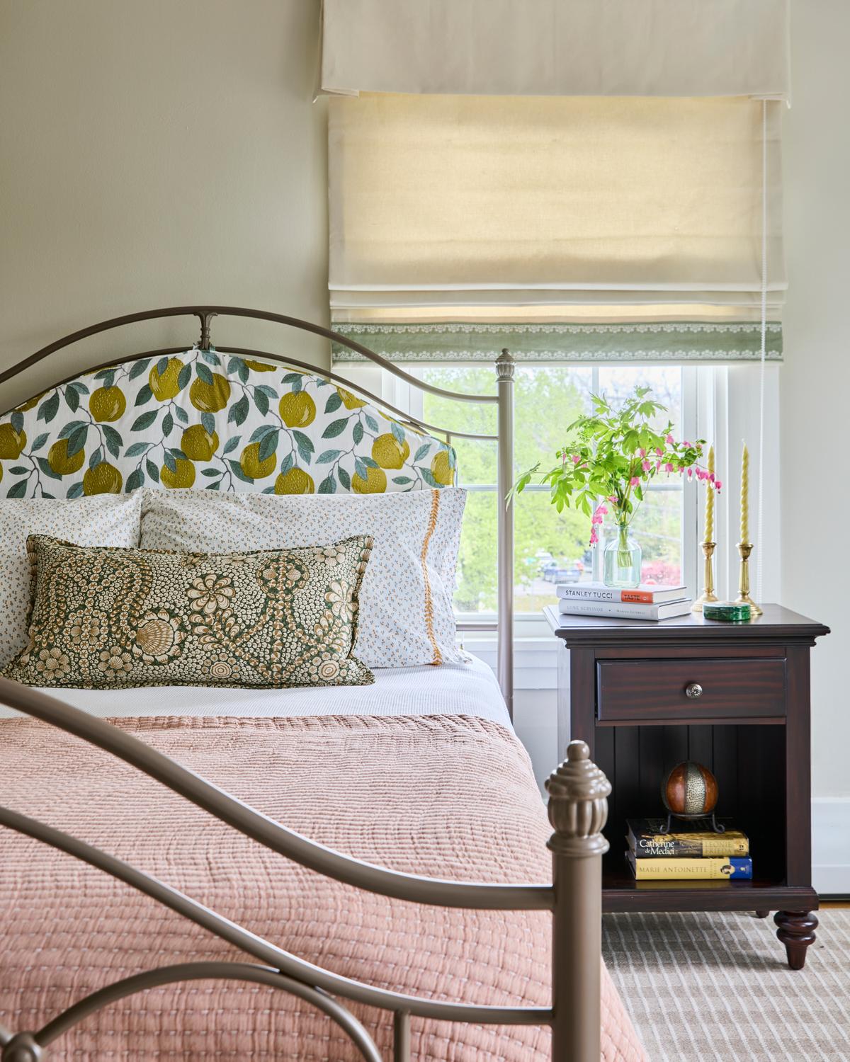 Bed Rm_9720_HDR.jpg