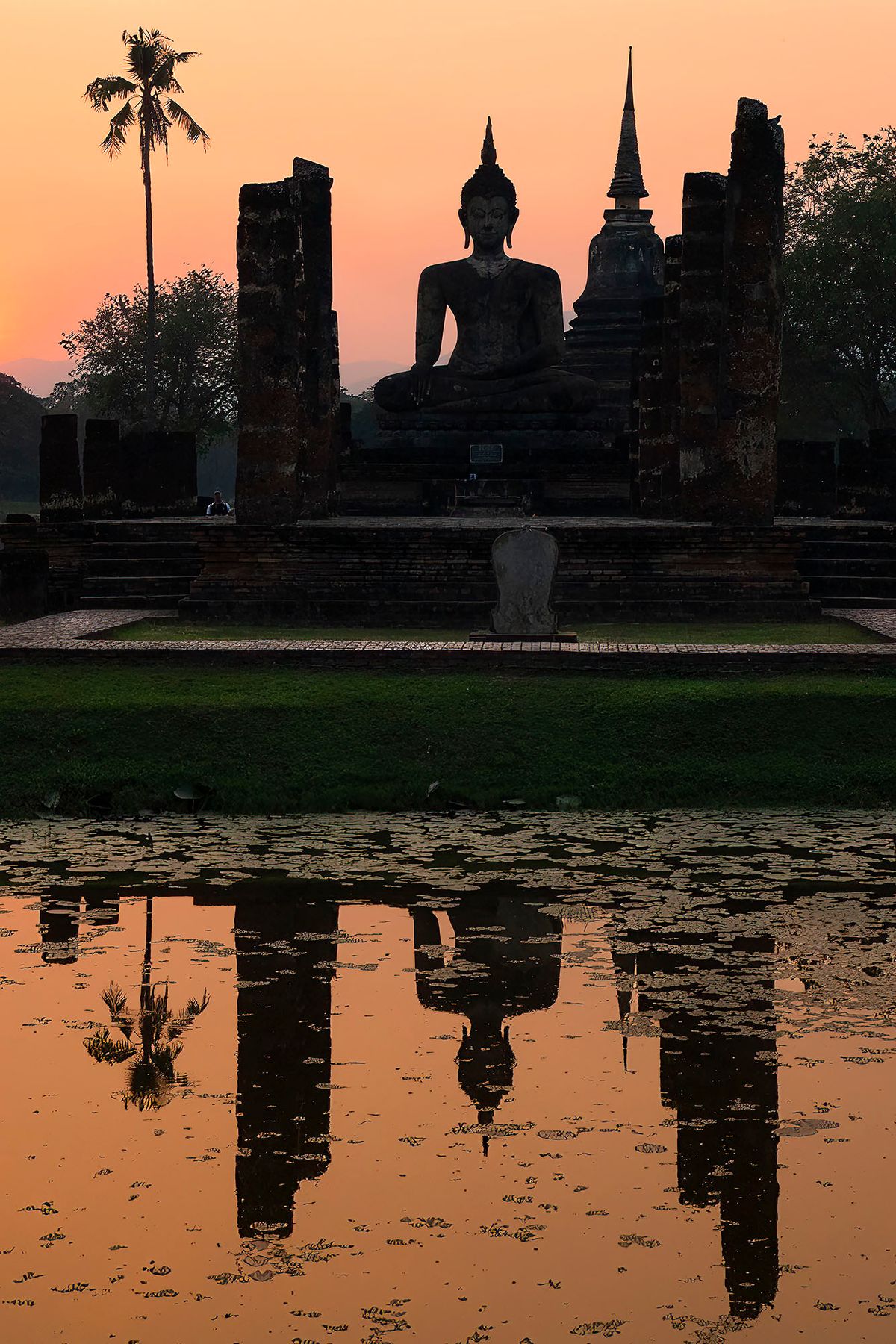 Seated Buddha Reflection.jpg
