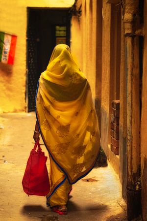 Kolkata woman walking