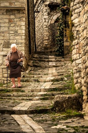 Old woman decending
