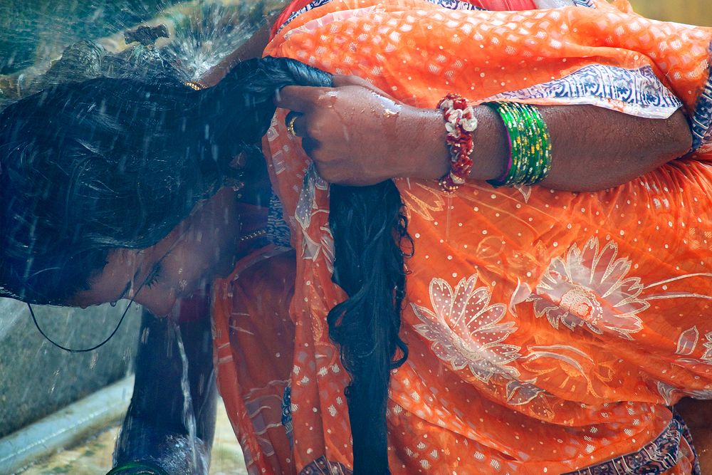 Sari girl.jpg