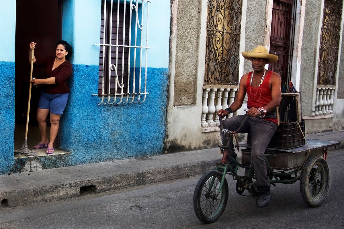 Cuban Street Life