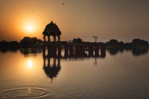 Gadisar Lake