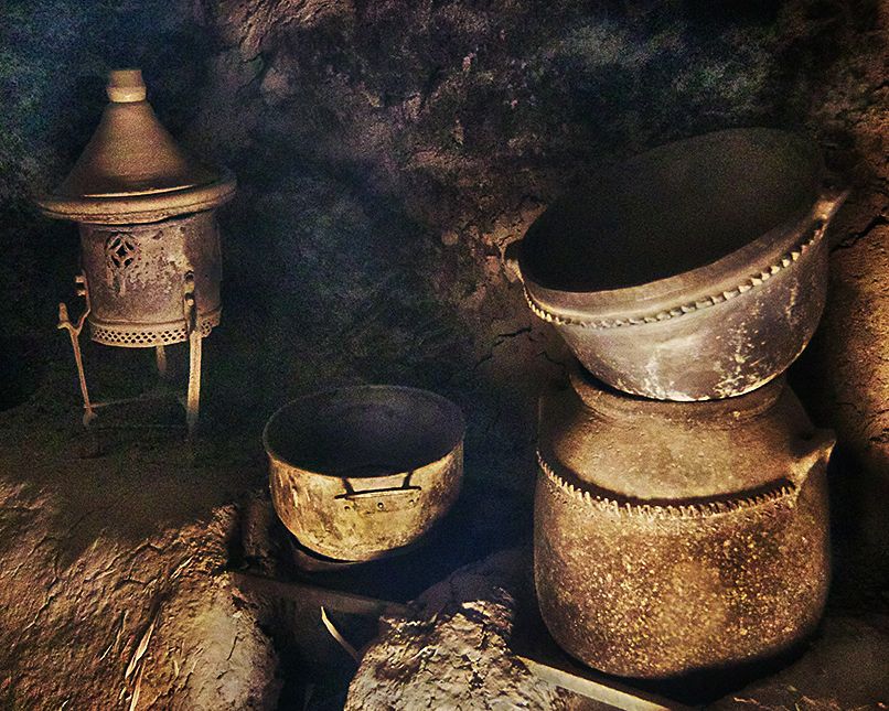 Skoura old pots