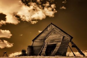 Crooked House 