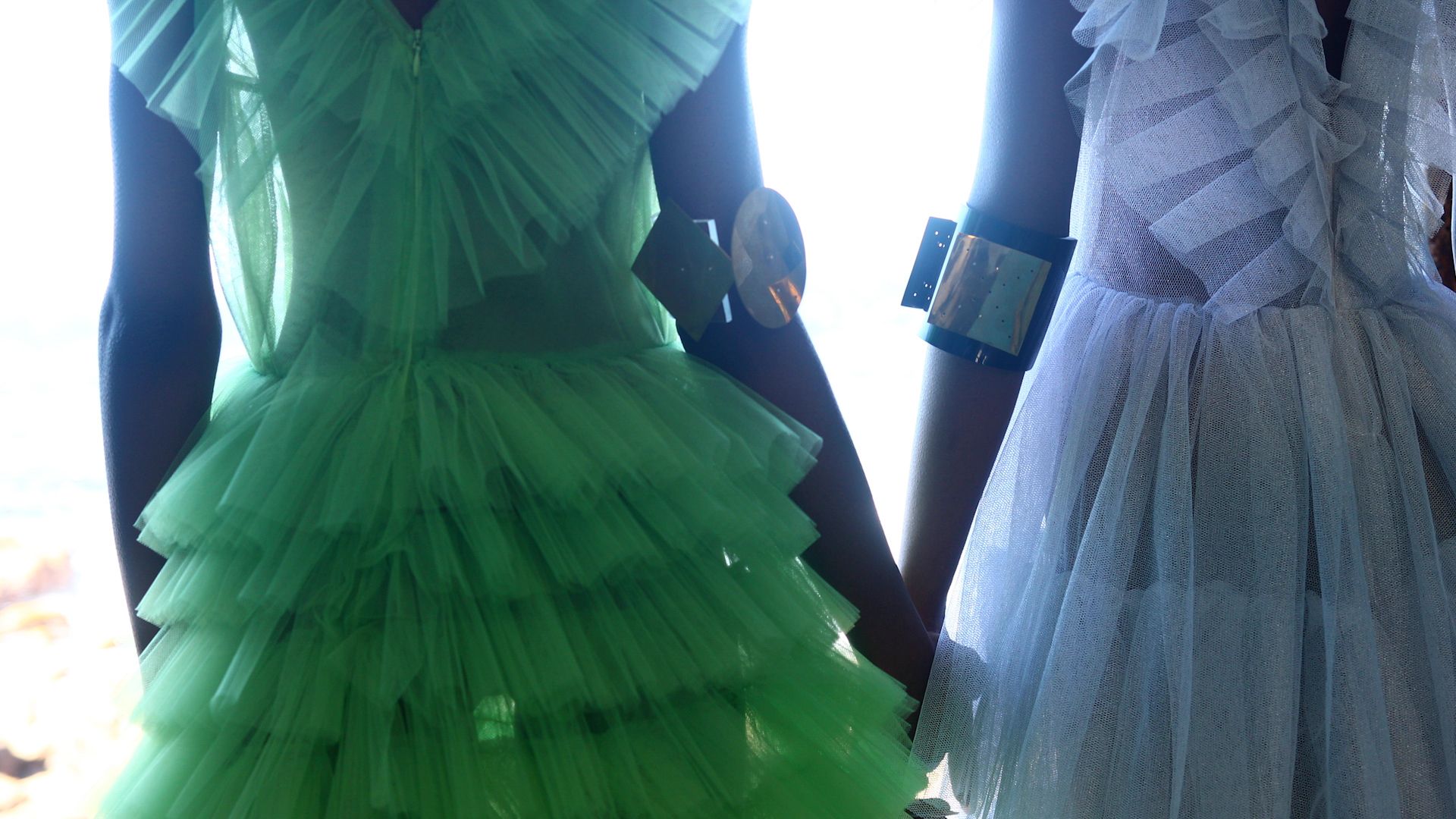 X 2.00_00_17_09.Still014.jpg