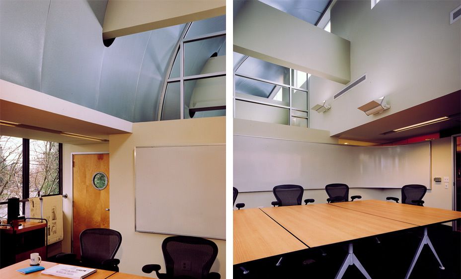 The main conference room under the light reflective drum. 1DPR_Construction_5