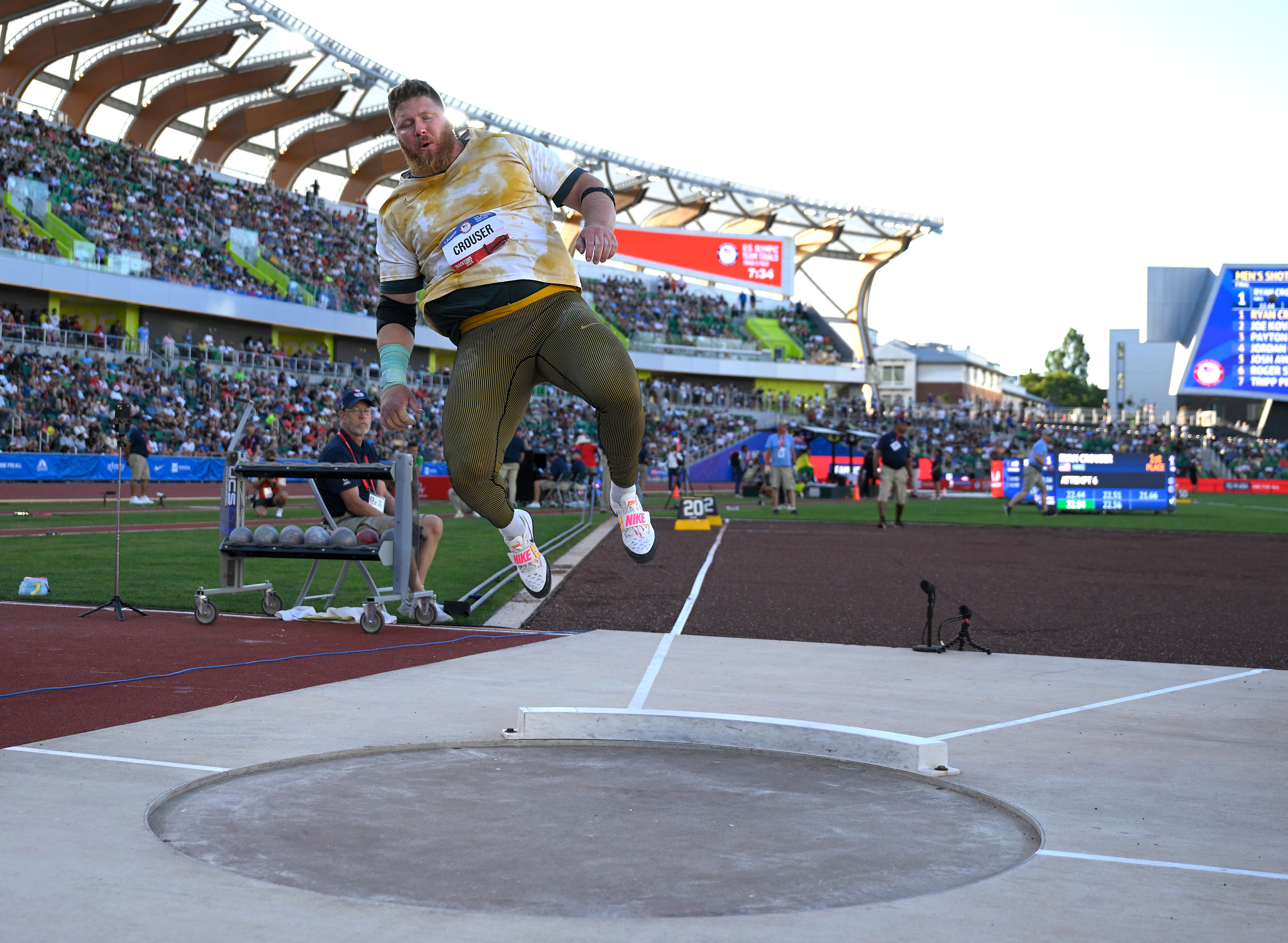 crouser spm 2024 US Oly trials day 2  jeff cohen photo  1707 copy.jpg