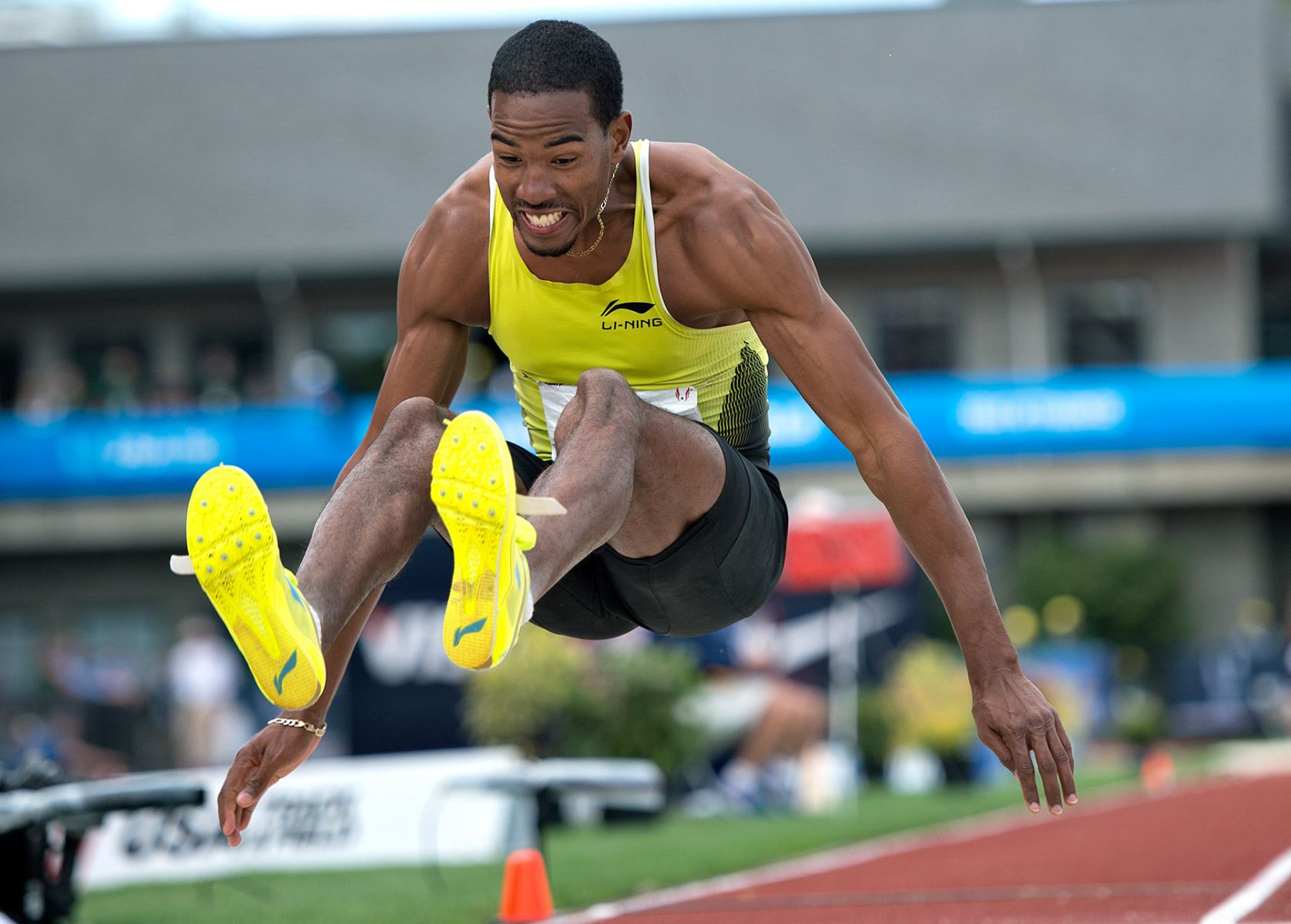 1ustrials_2012_charles_taylor_lj_track_and_field_image_jeff_cohen_photo_lb.jpg