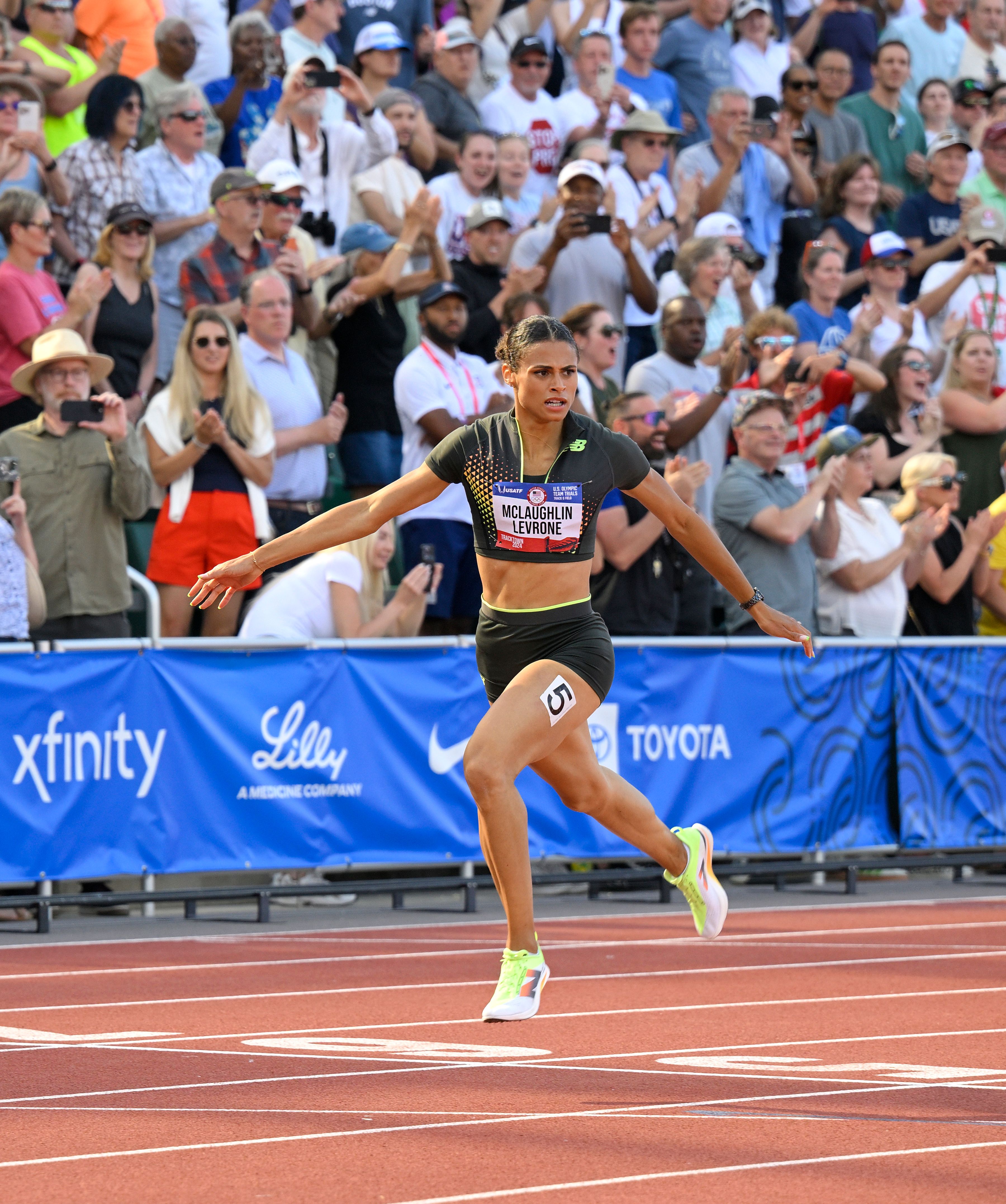 mclaughlin levrone 400hw 2024 US Oly trials day 8  jeff cohen photo  3344 copy.jpg