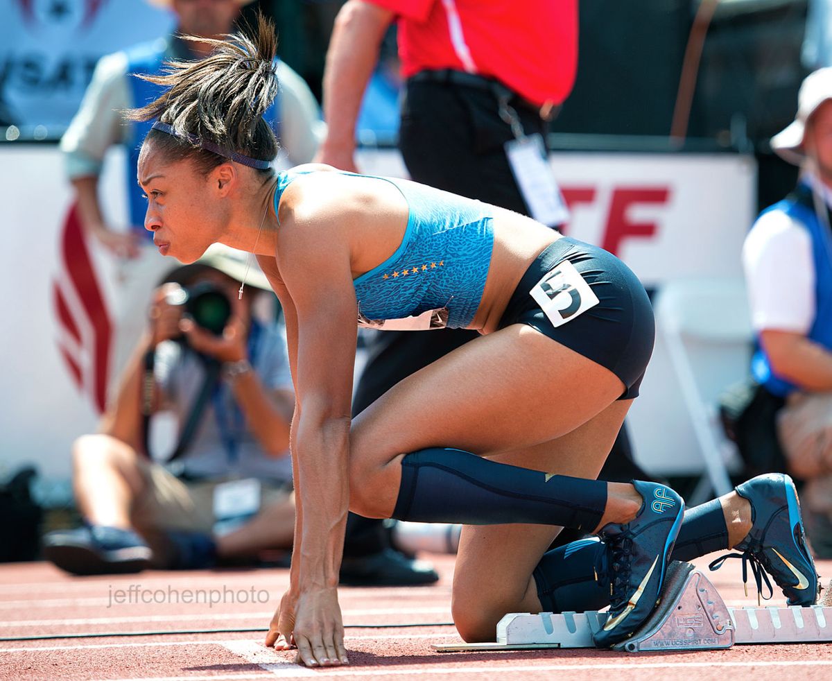 223_1r2015_usaoutdoors_day3_allyson_felix_200_start_1025__jeff_cohen_web.jpg