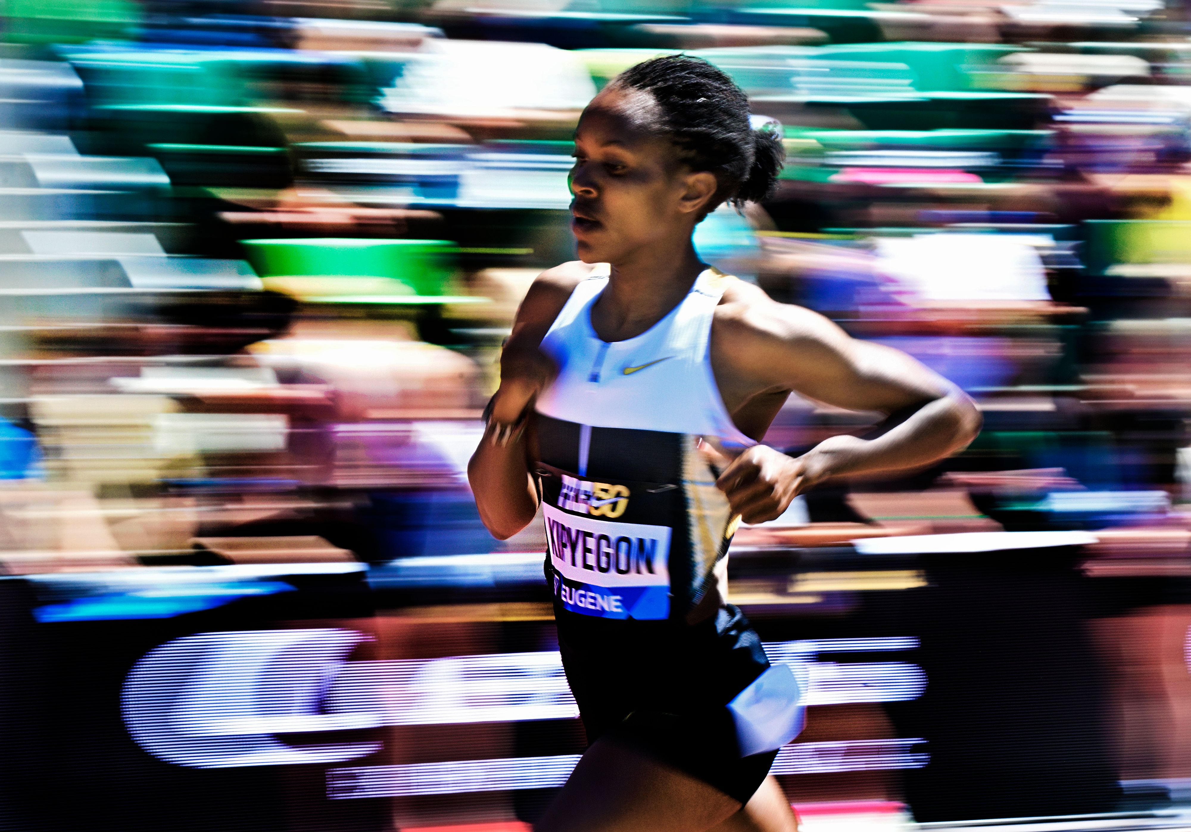 kipyegon 1500w a wr PRE 2025   jeff cohen photo  8622 copy 2.jpg