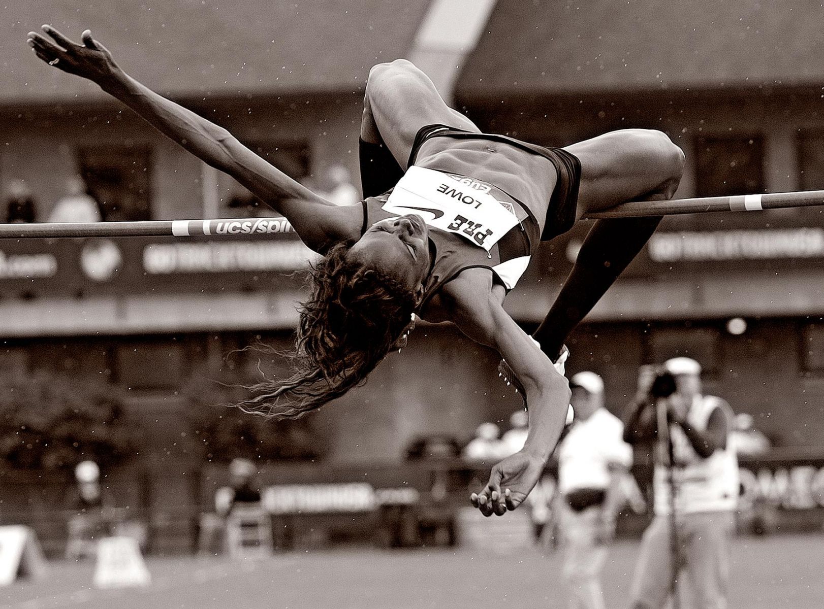 1ustrials2012_chaunte_lowe_bw_track_and_field_image_jeff_cohen_photography_lb.jpg