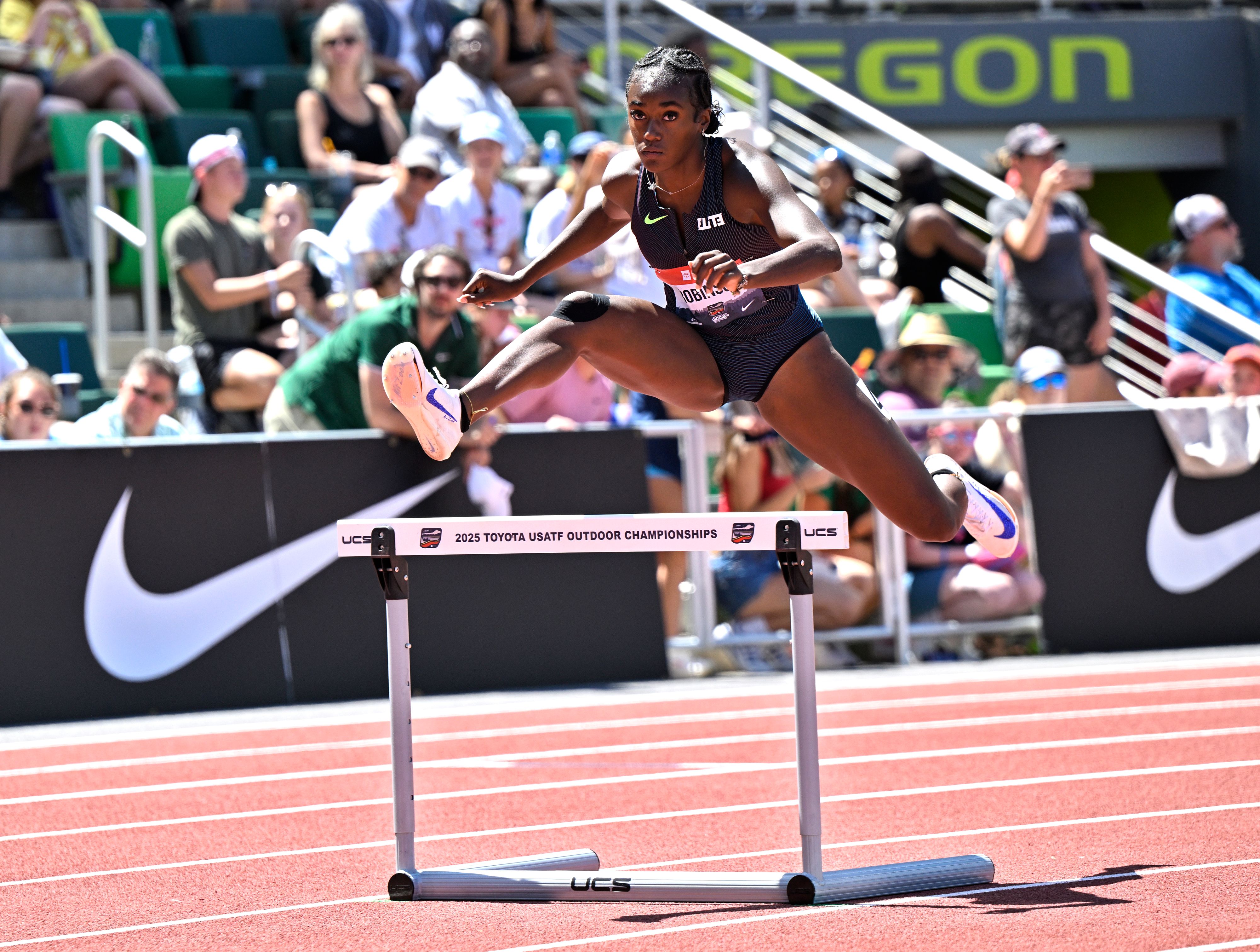 robinson 400hw 2025 usatf outdoors day 3   jeff cohen photo  1432 copy.jpg