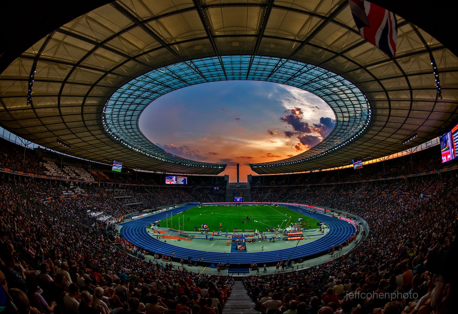 2018-EURO-CHAMPS-DAY-3-stadium---95--jeff-cohen-photo--web.jpg