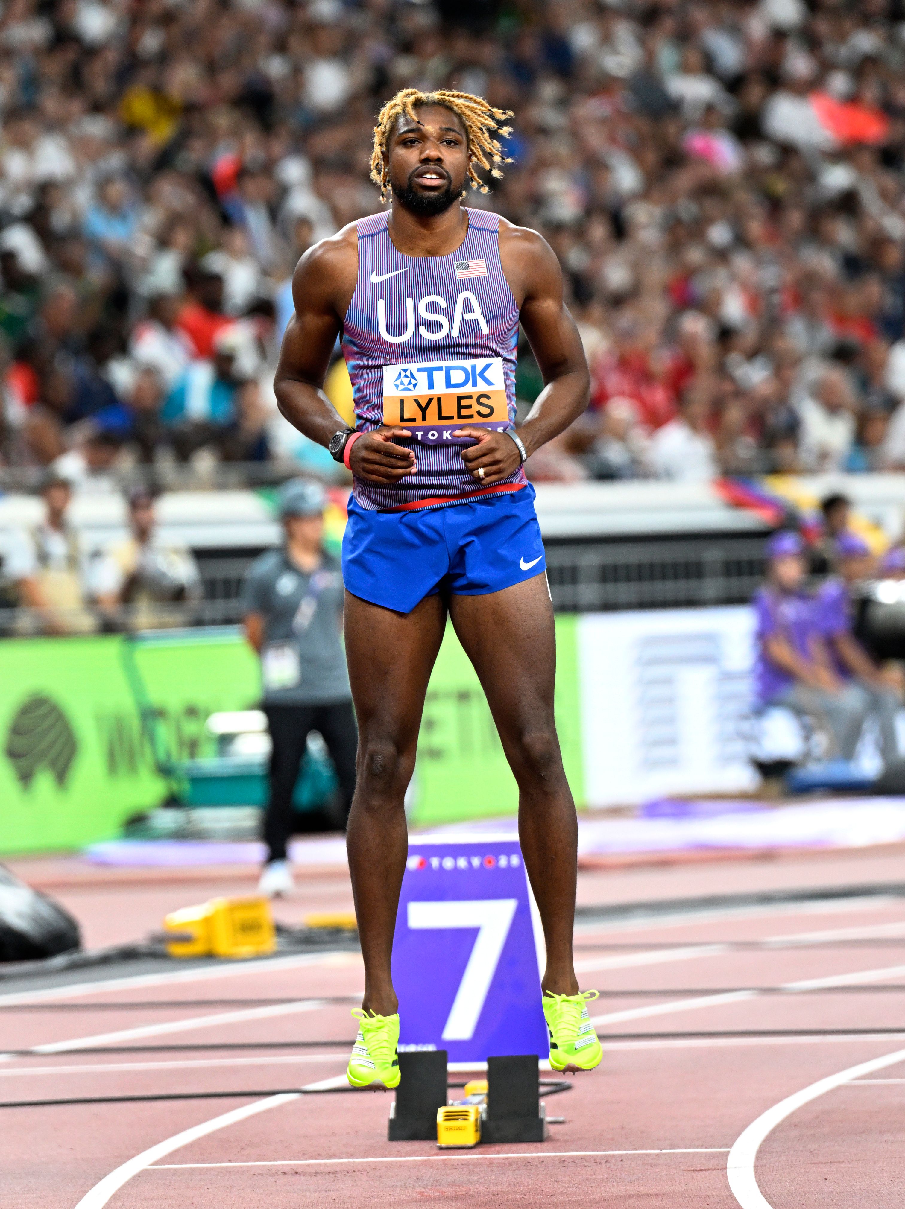 lyles 200m 2025 tokyo wc night 6   jeff cohen photo  5786 copy.jpg