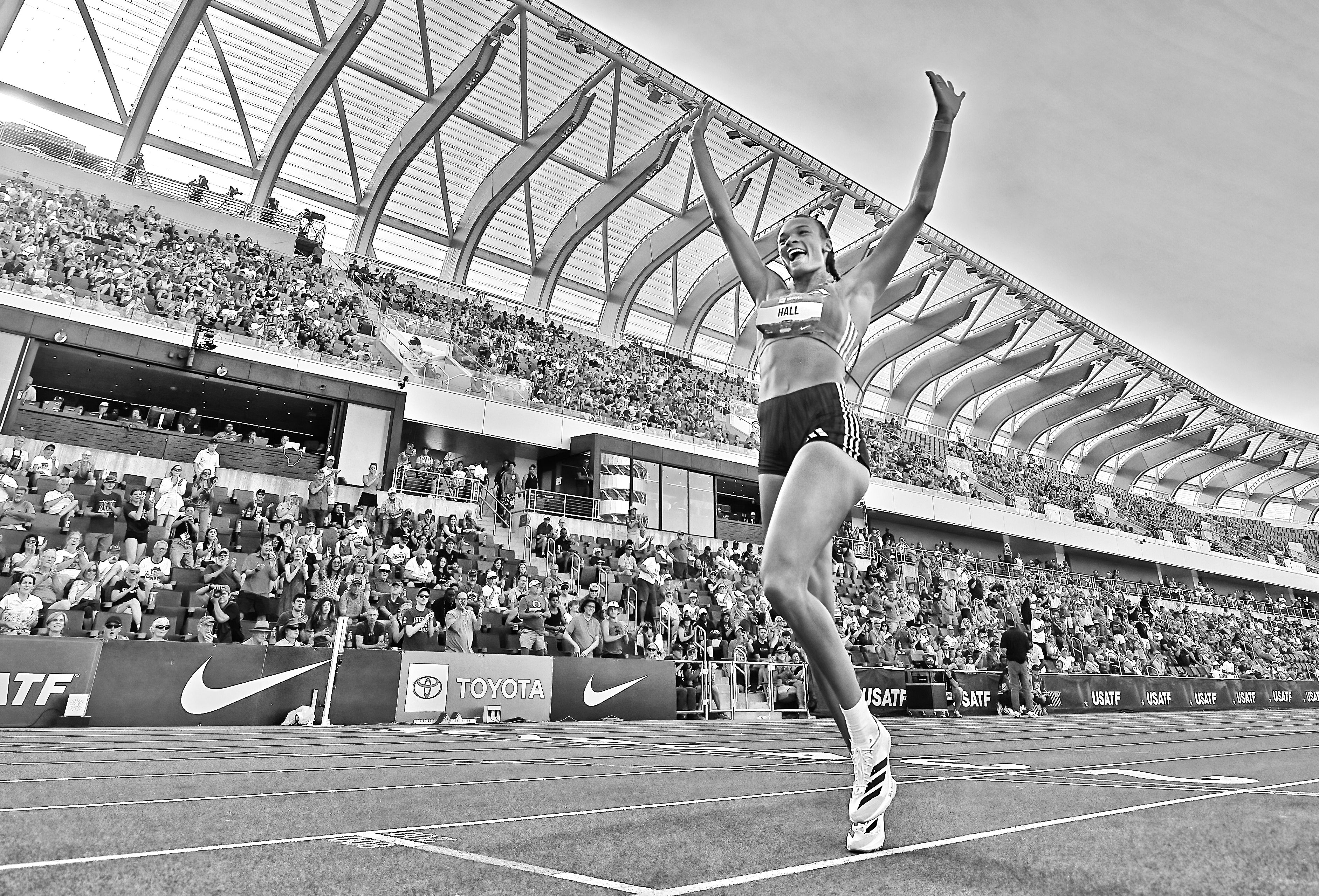 hall hept 800w 2025 usatf outdoors day 2   jeff cohen photo  5901 copy.jpg