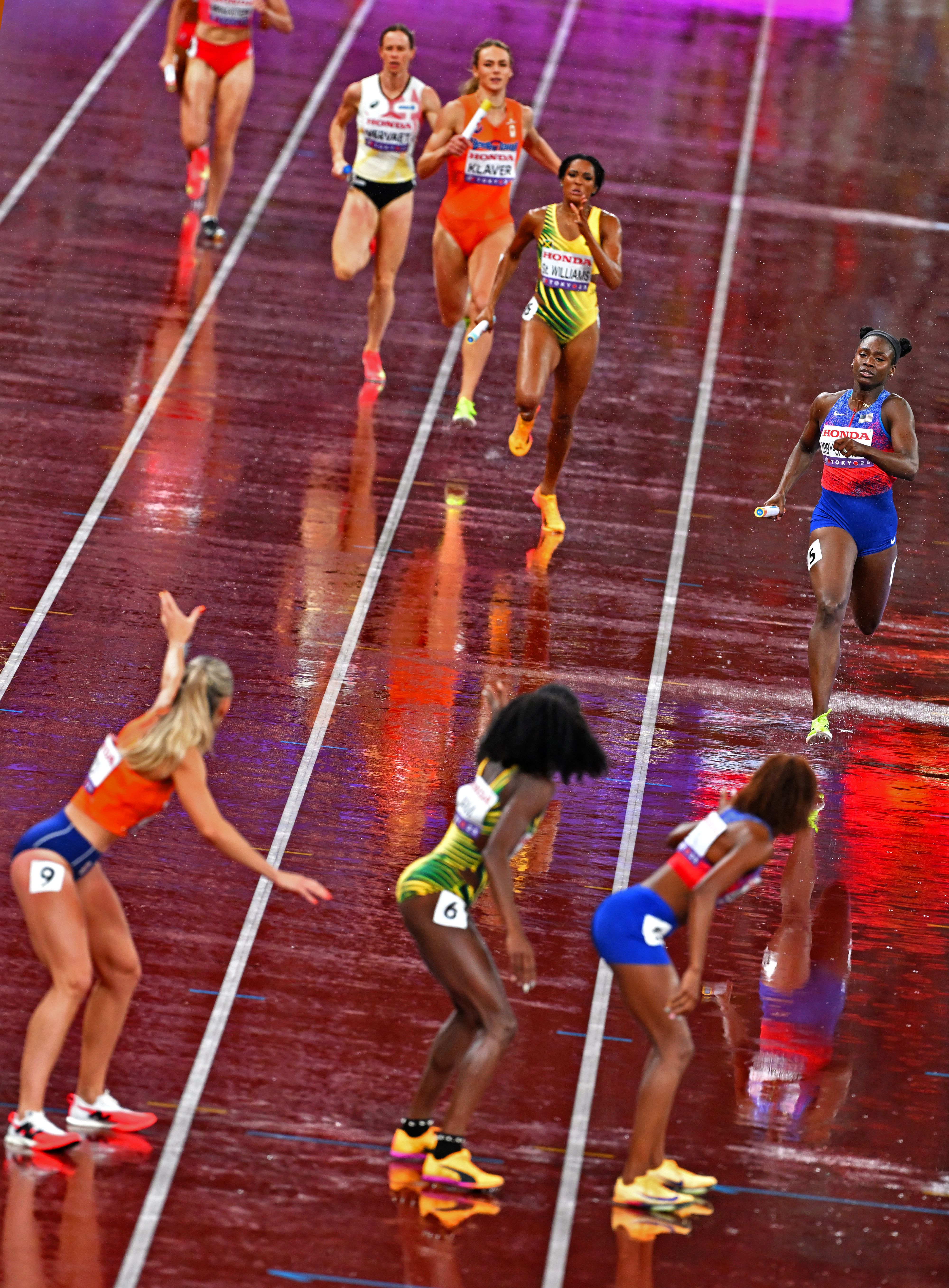 4x4w 2025 tokyo wc night 9  jeff cohen photo  2425 copy.jpg