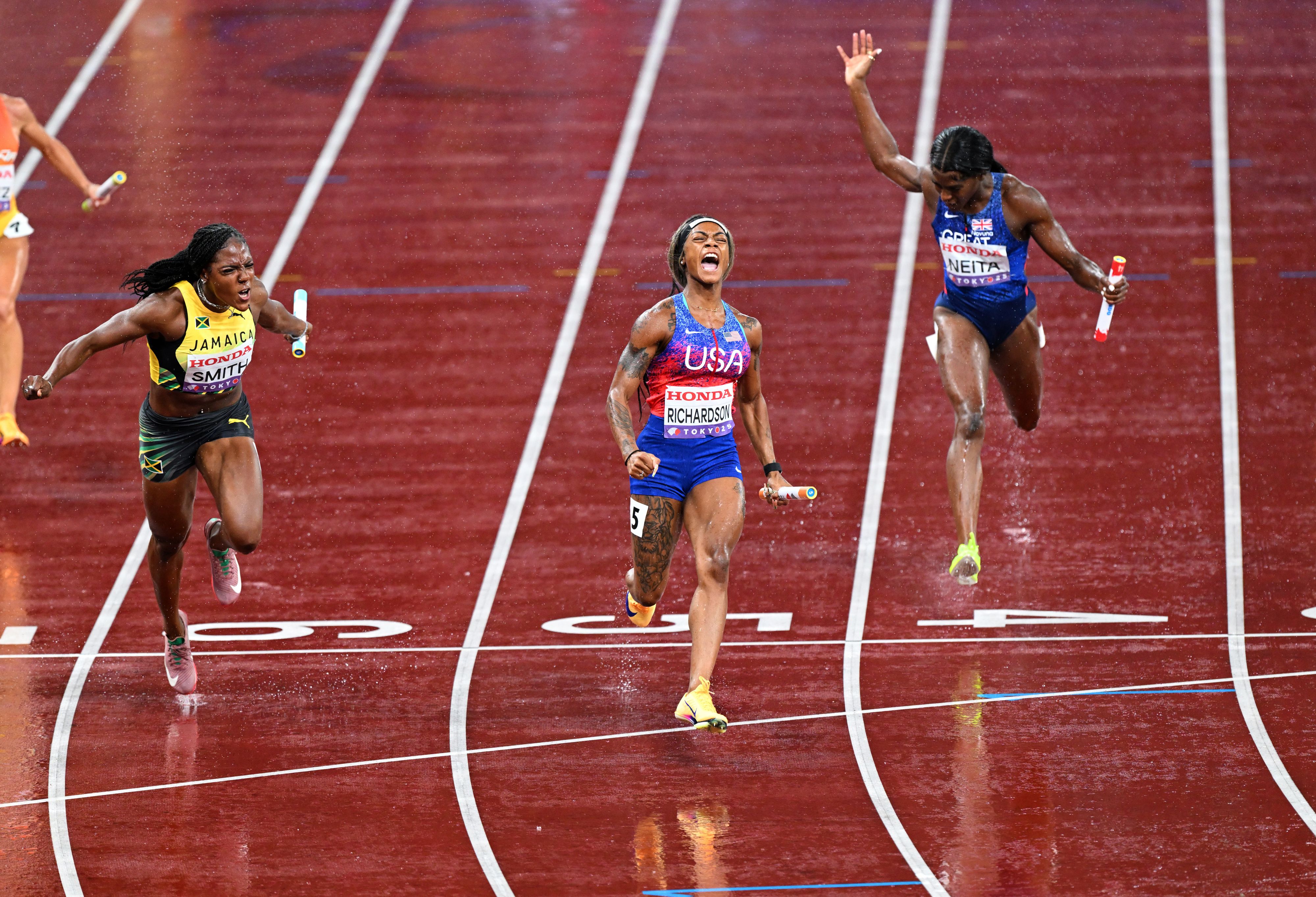 richardson 4x1w 2025 tokyo wc night 9  jeff cohen photo  4258 copy.jpg