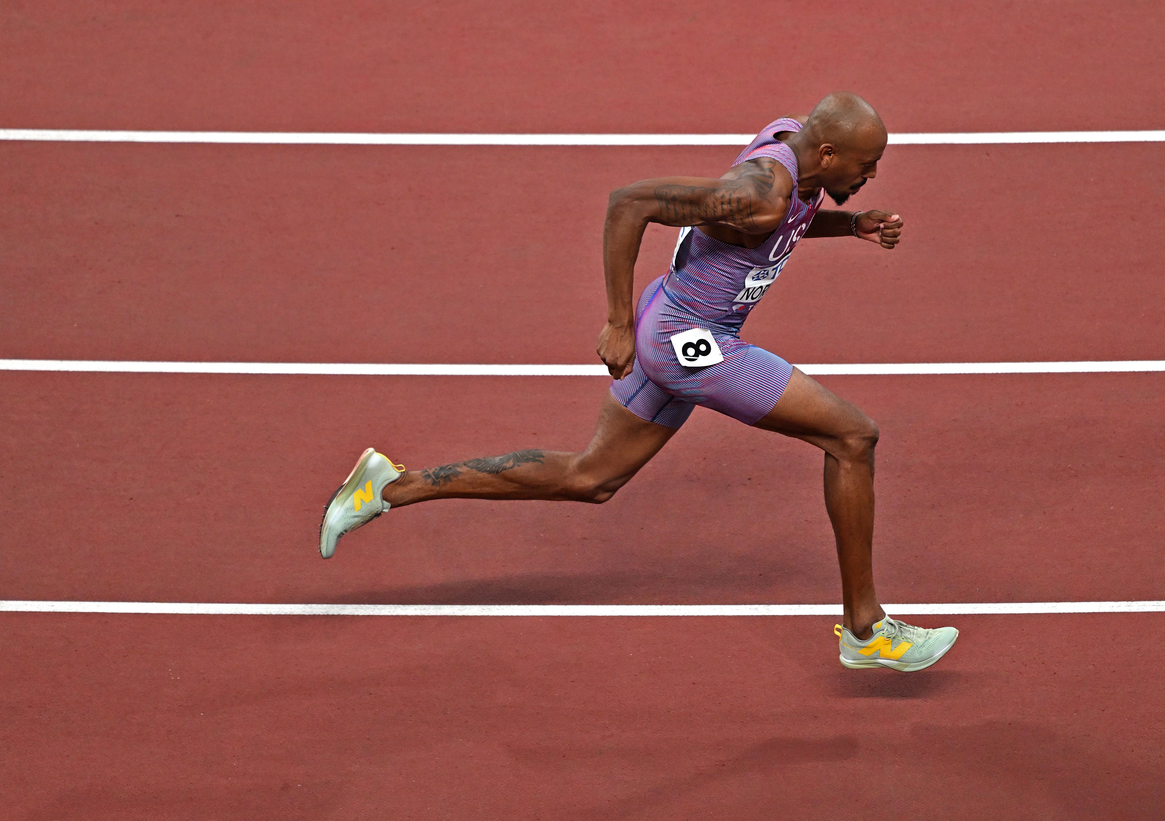 norwood a 400m 2025 tokyo wc night 4   jeff cohen photo  3554 copy.jpg