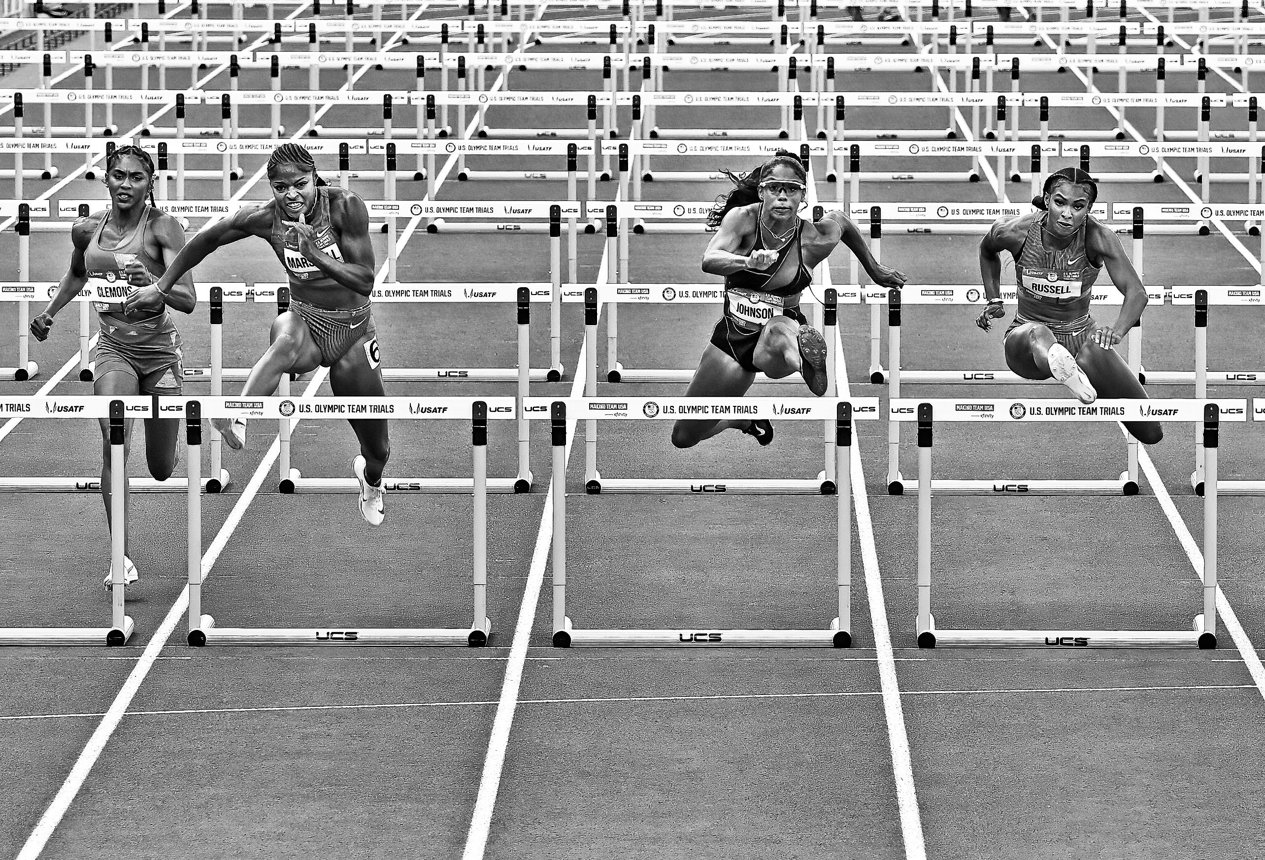 100mh w 2024 US Oly trials day 8  jeff cohen photo  2135 copy.jpg