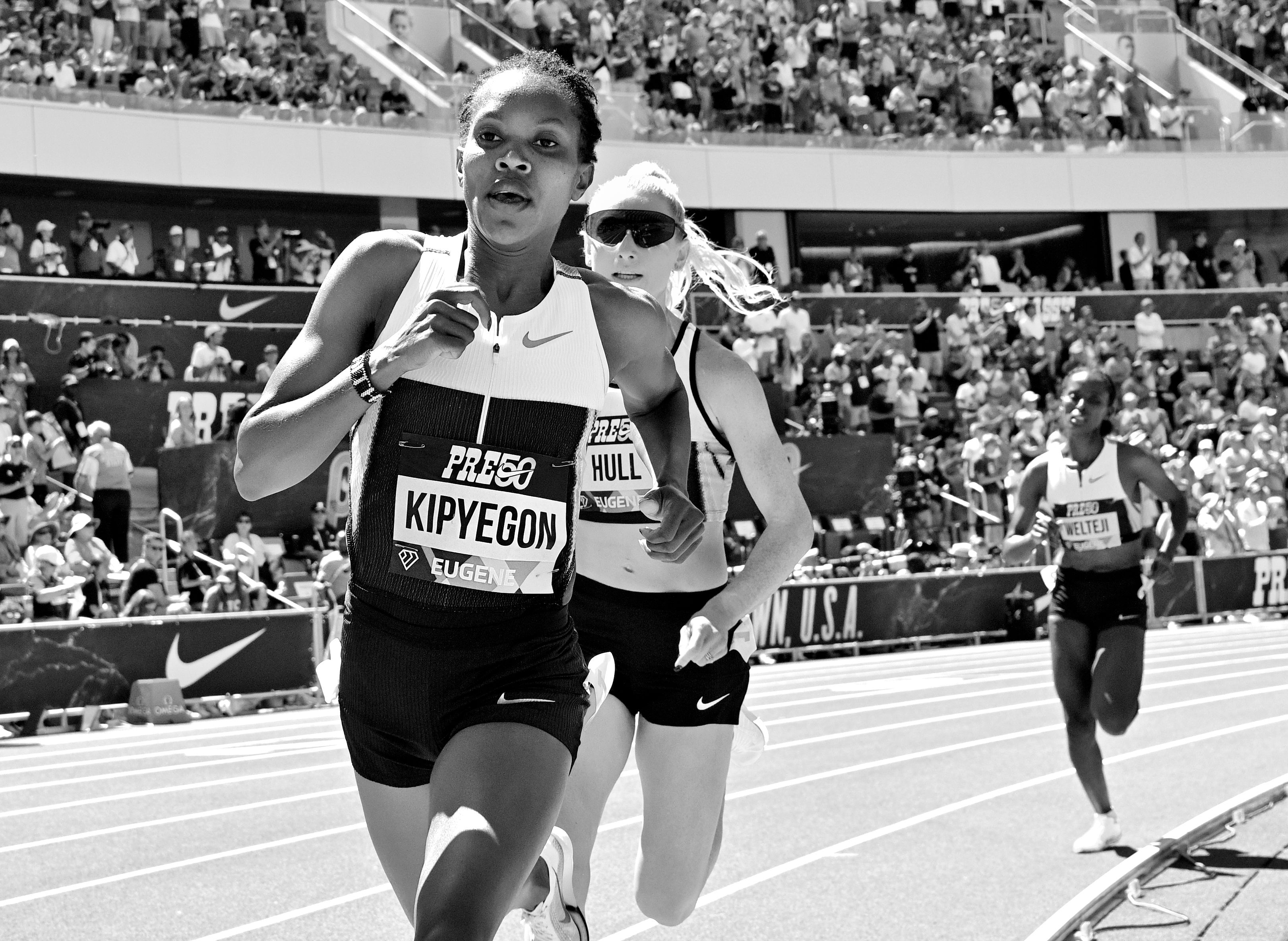 kipyegon 1500w wr PRE 2025   jeff cohen photo  12573 copy.jpg