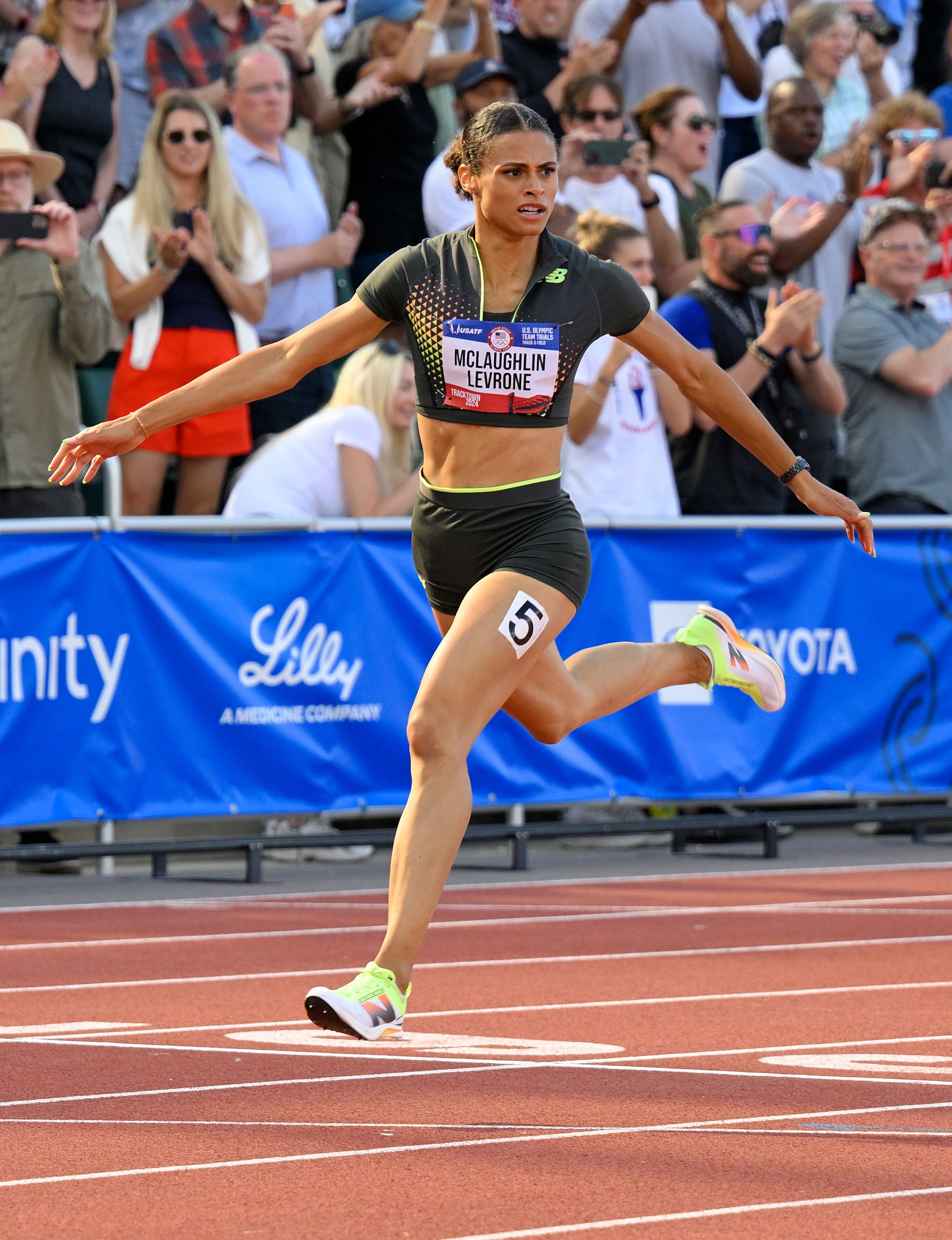 mclaughlin levrone 400hw b 2024 US Oly trials day 8  jeff cohen photo  3345 copy.jpg