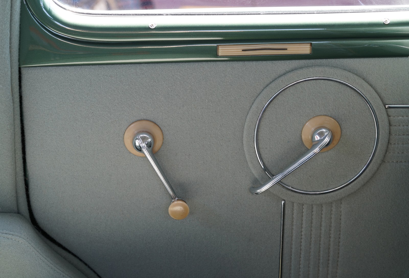 Andrew Melick-Art Deco Car Interior.JPG