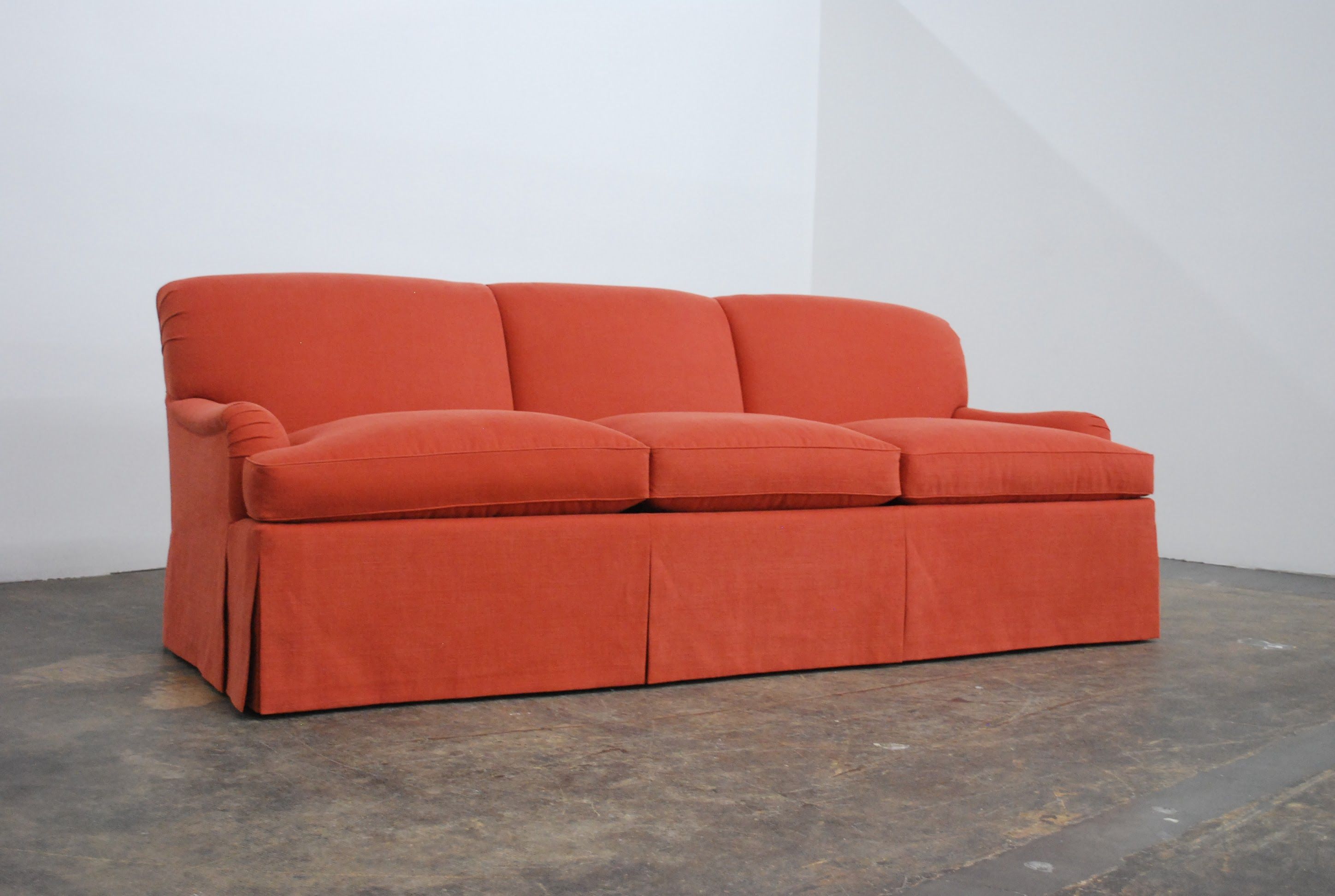 Classic Skirted Bridgewater Sofa