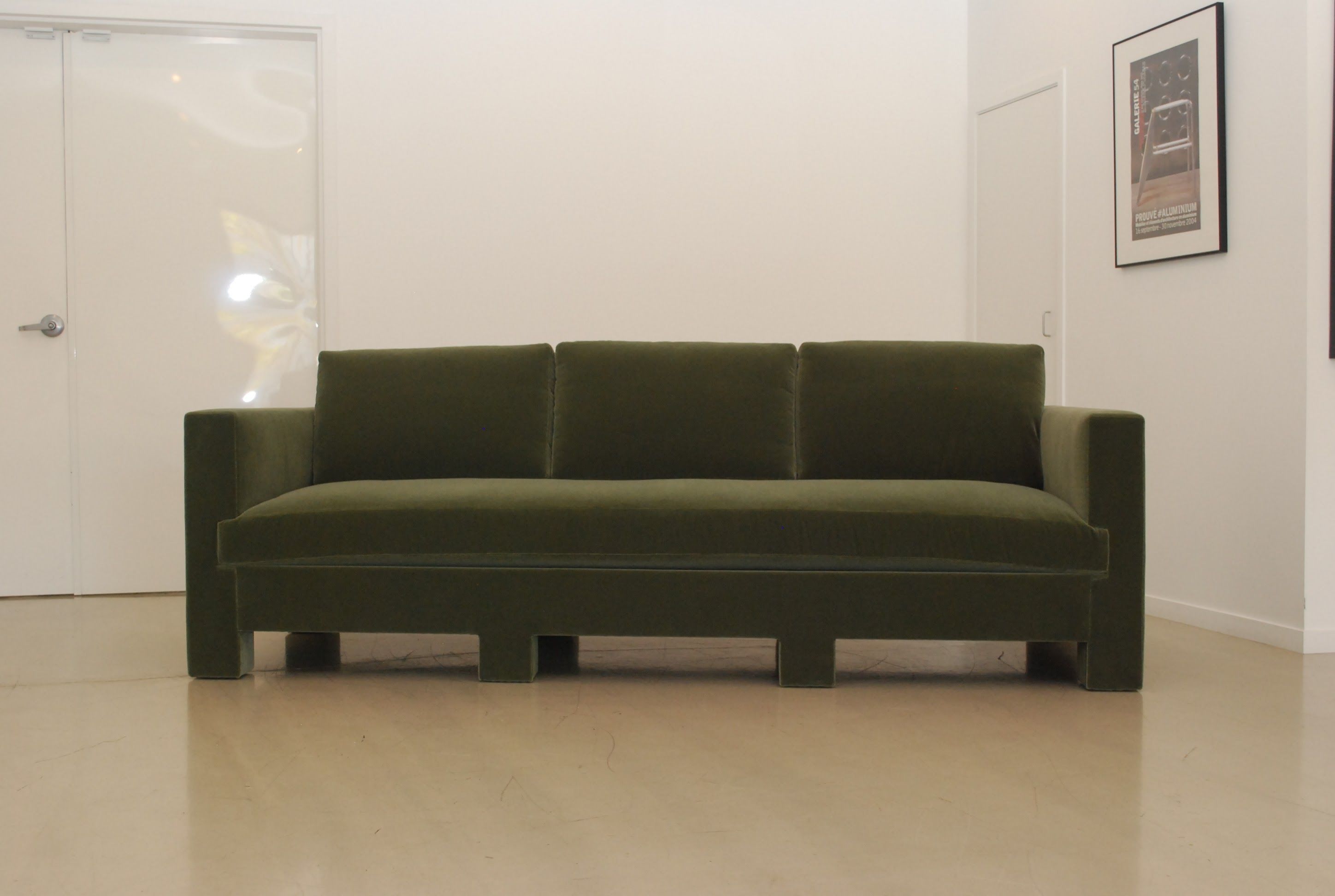 Anzio Sofa