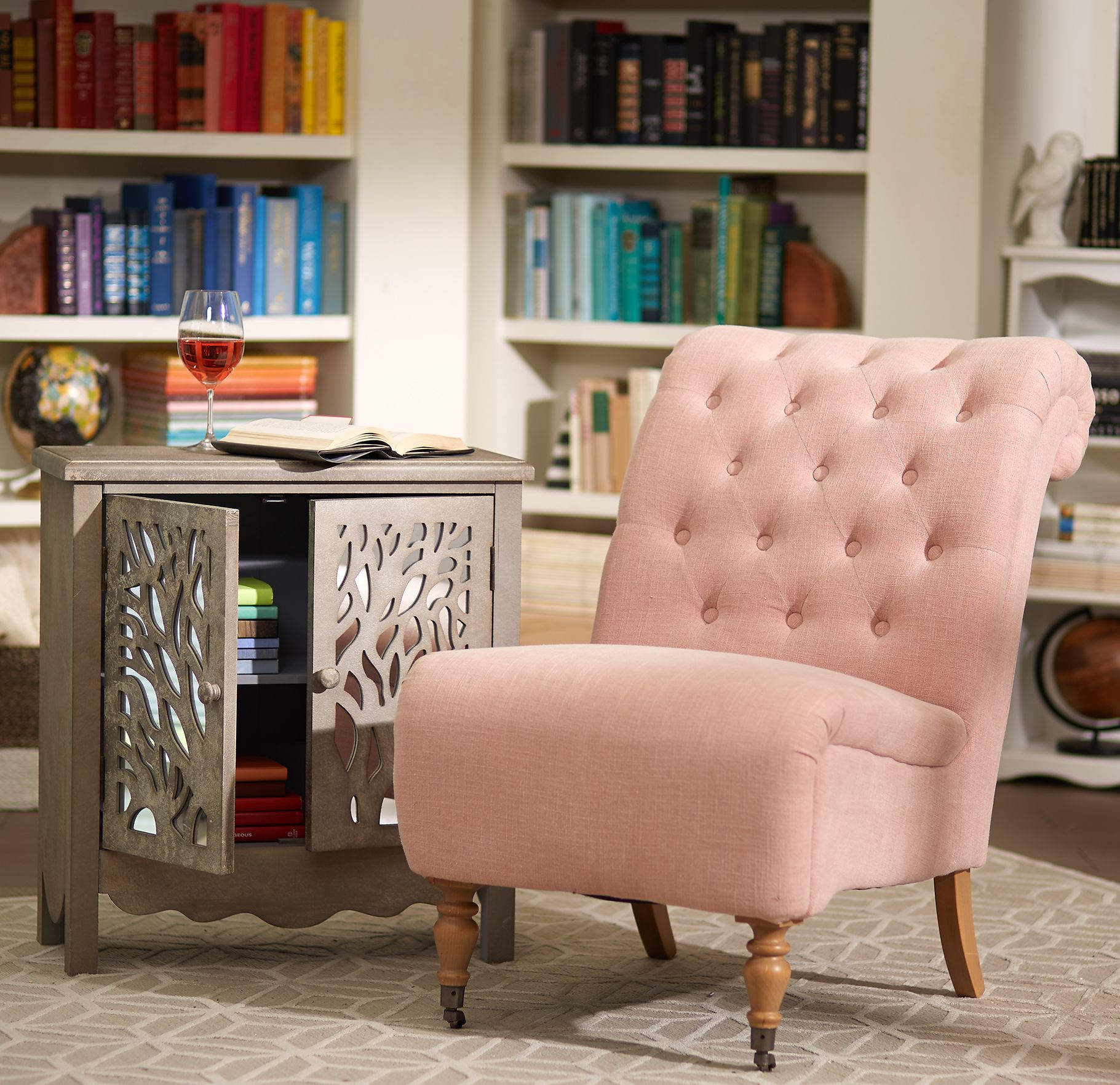 312557_Book_Nook_0817_ED21344 1.jpg