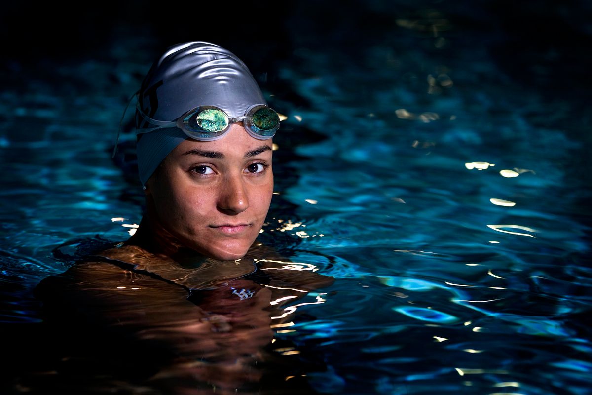 Long Island  University Swimming