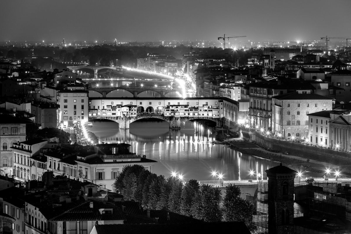 Fiume Arno e Ponte Vecchio, Firenze
