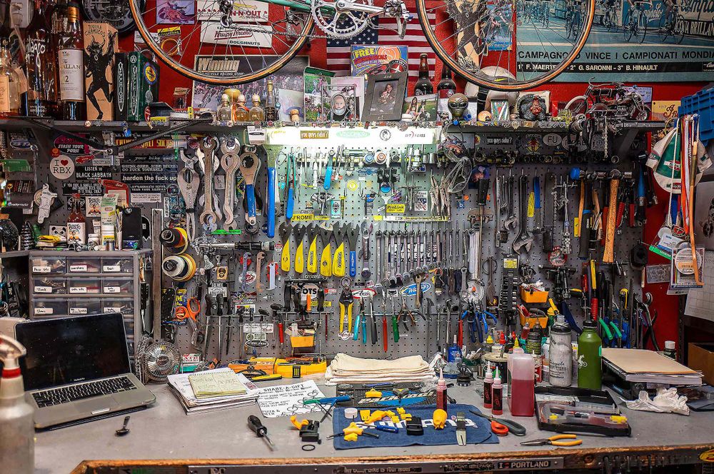 Vecchio's Bicicletteria Vecchios tool bench