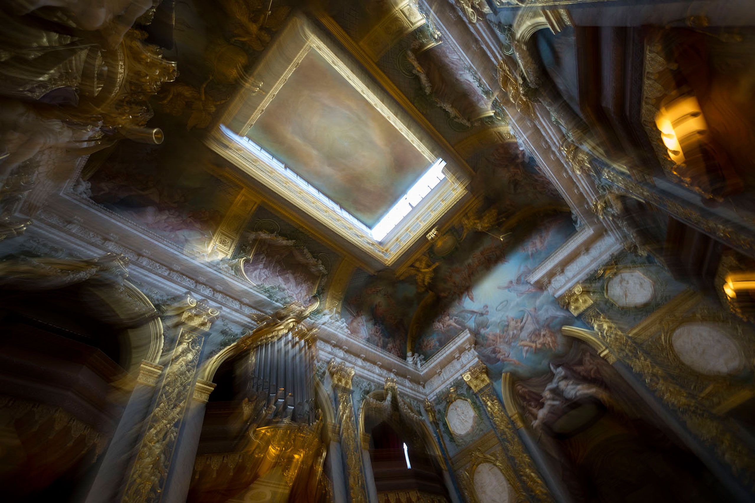 royal palace Amsterdam interior ceiling in chapel