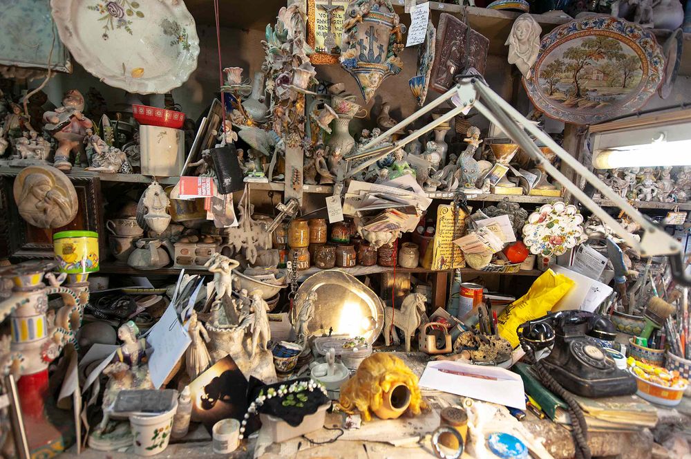 artists workbench somewhere in rome Italy