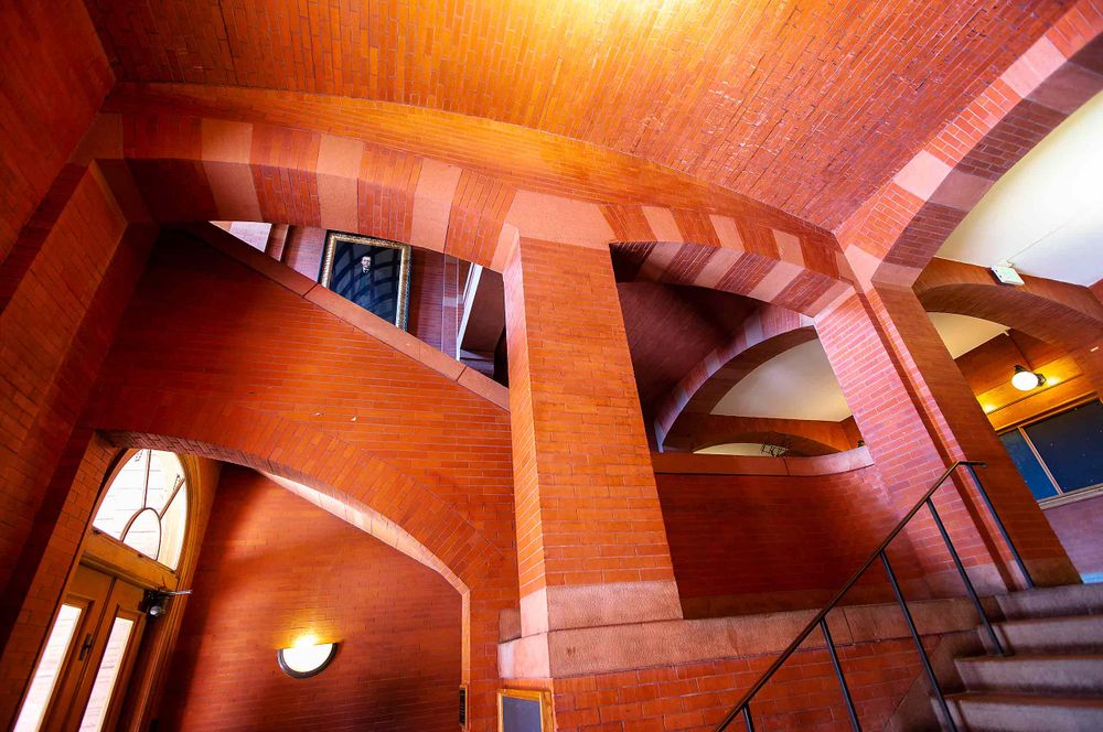 entrance to building at bowdoin college maine