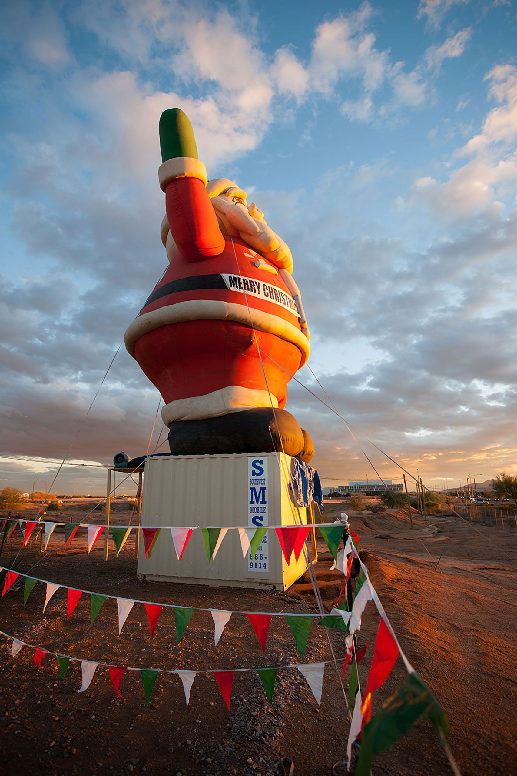 grant inflatable Santa Clause Scottsdale Arizona 