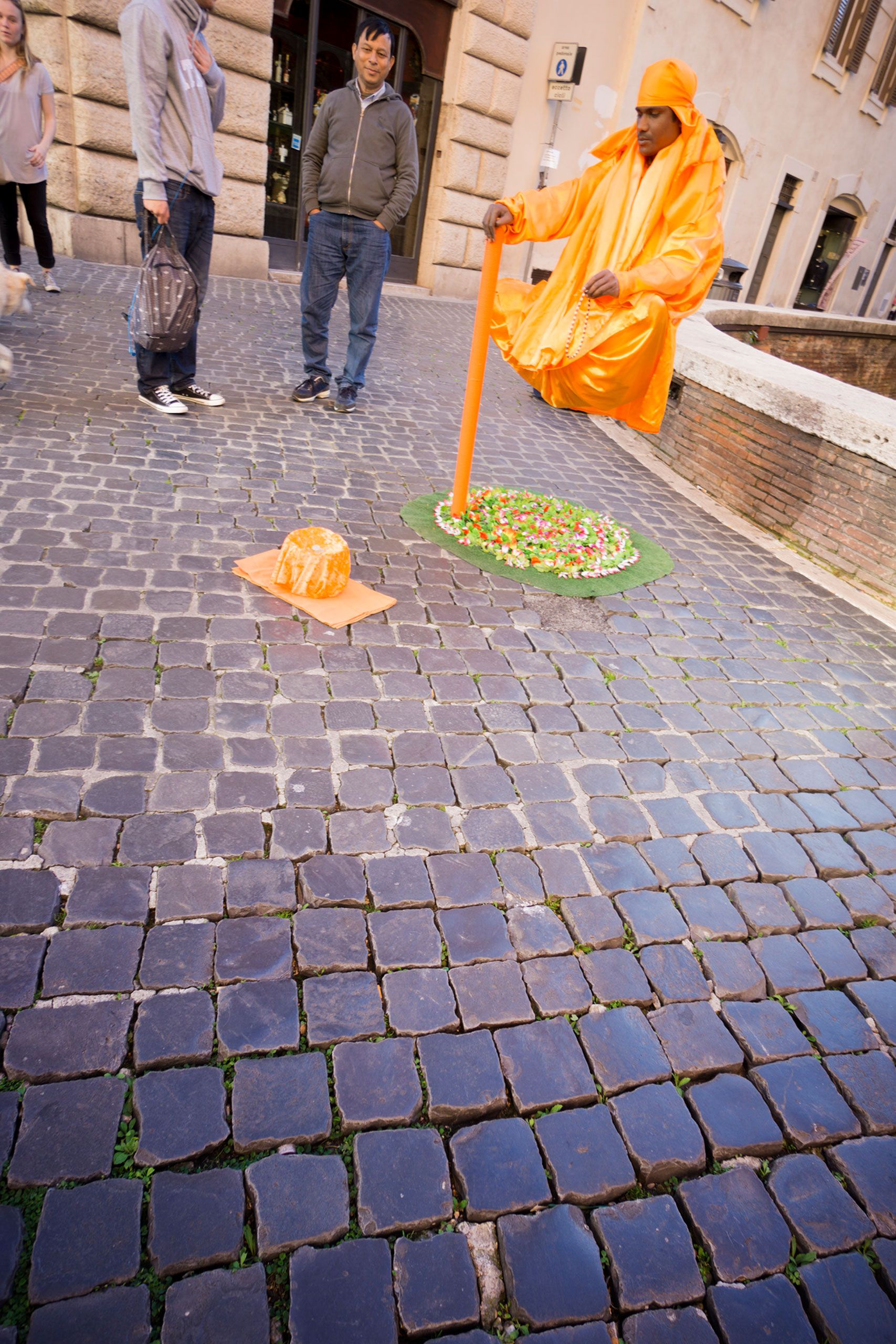 Magic on  the street in Piazza della Rotonda Rome
