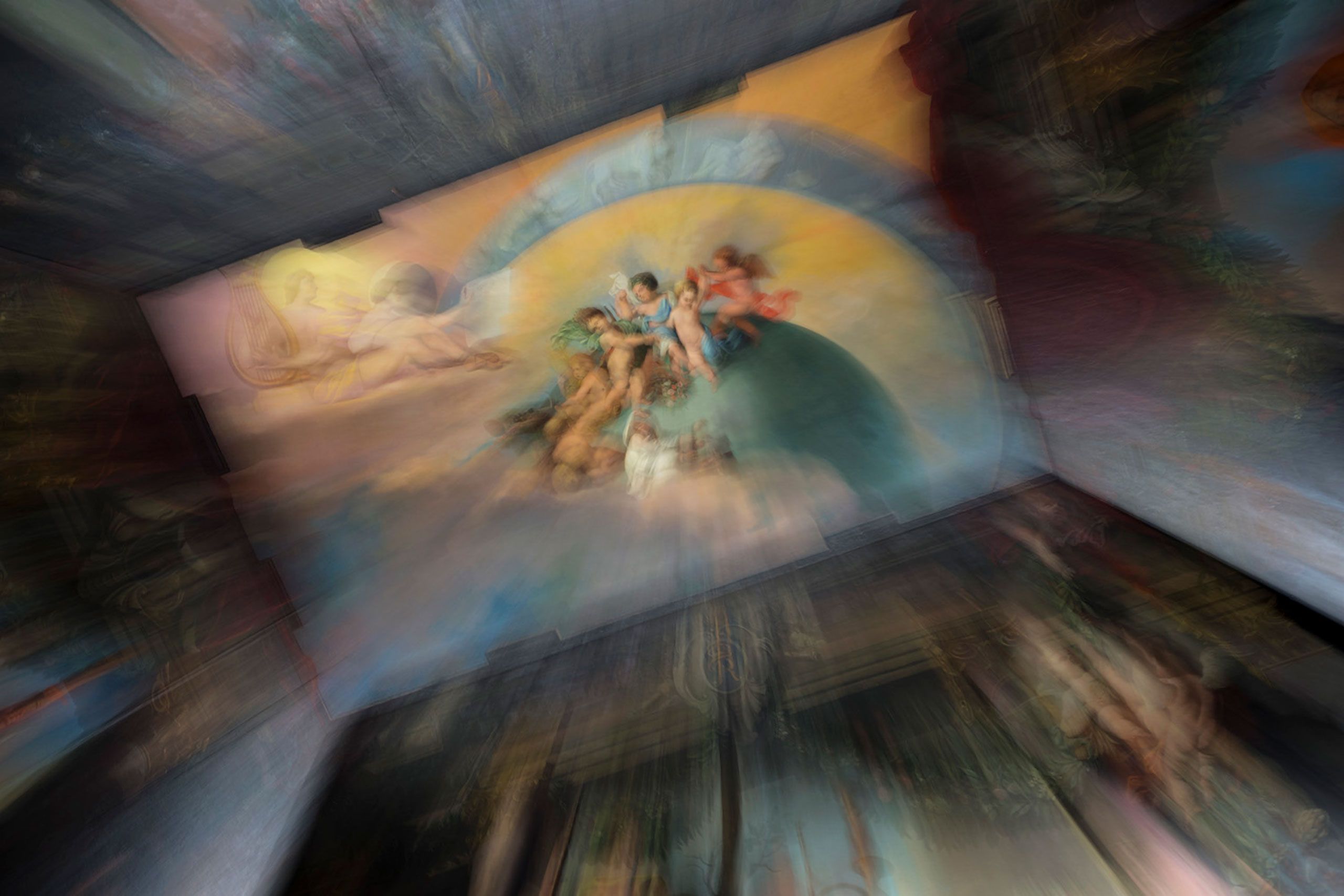 royal palace Amsterdam interior ceiling in chapel