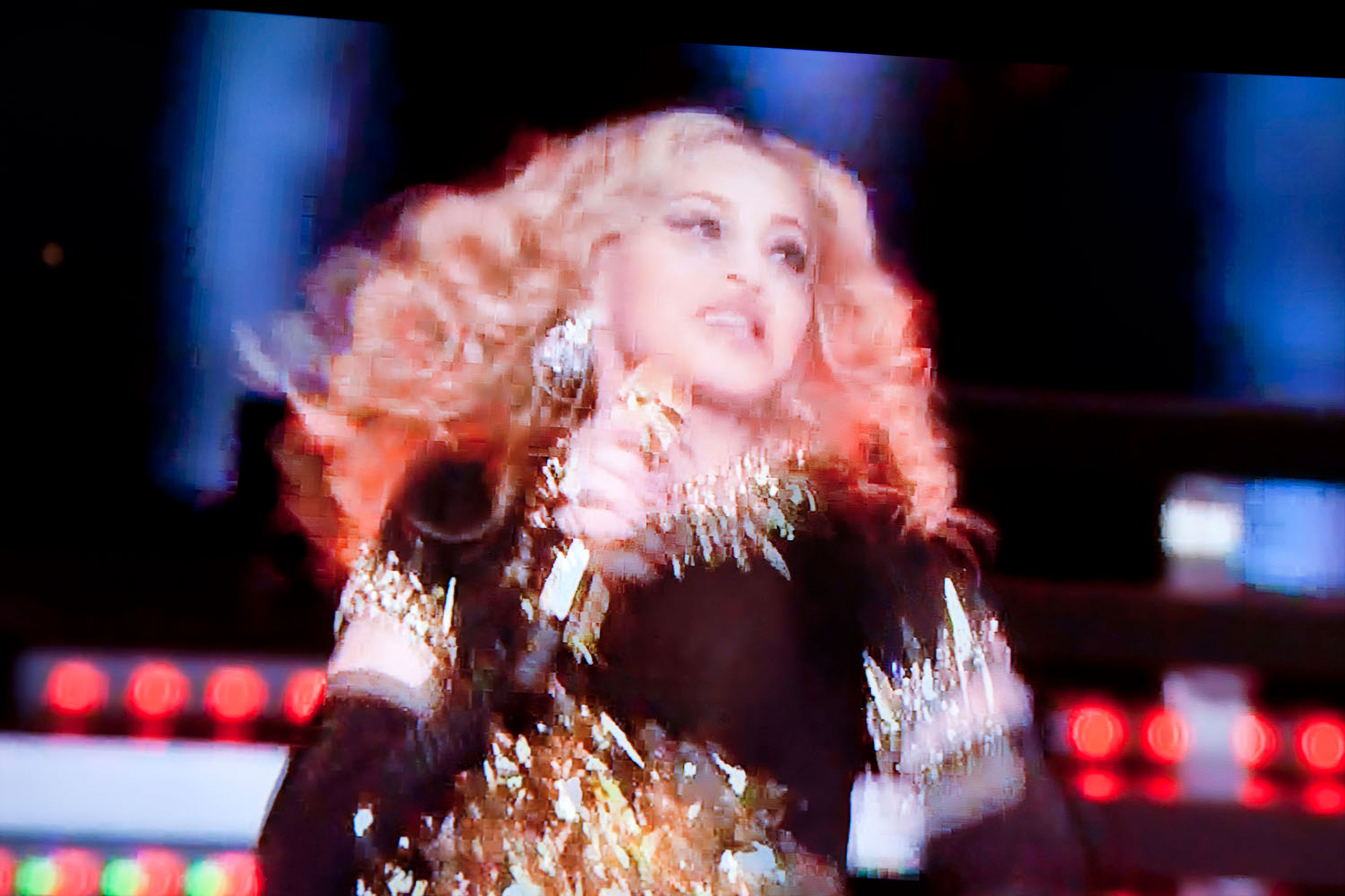 Half time show at Super Bowl madonna 