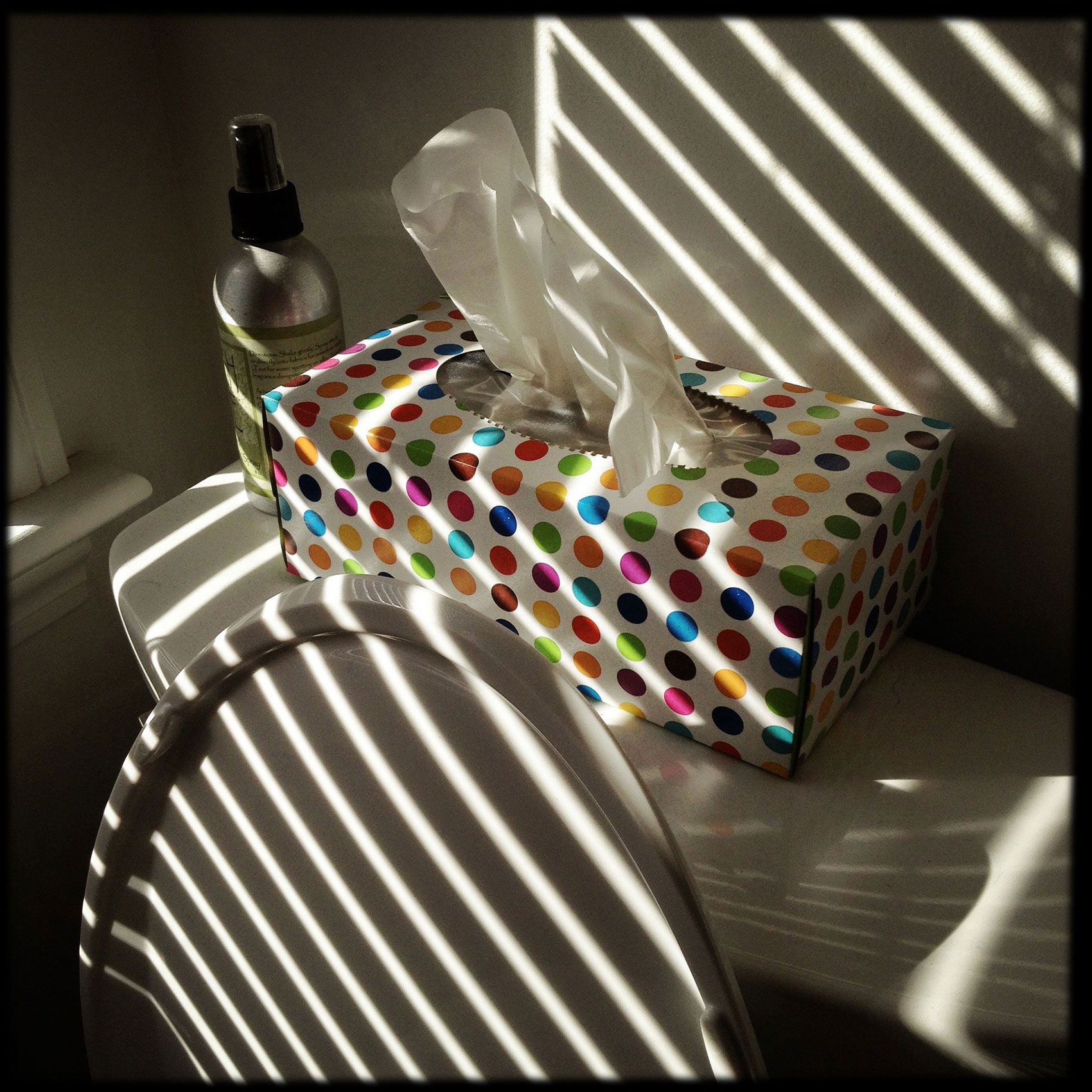 Stripes and polkadots in the bathroom 