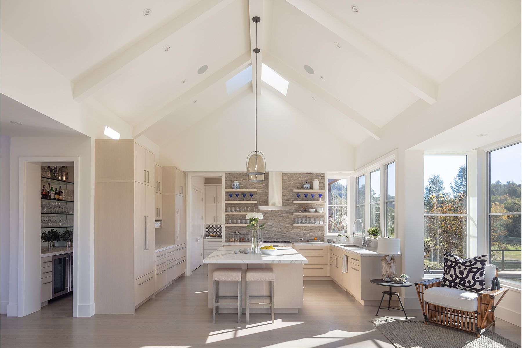 Wade Design Architects, Lisa McHugh Design, Summit Professional Builders