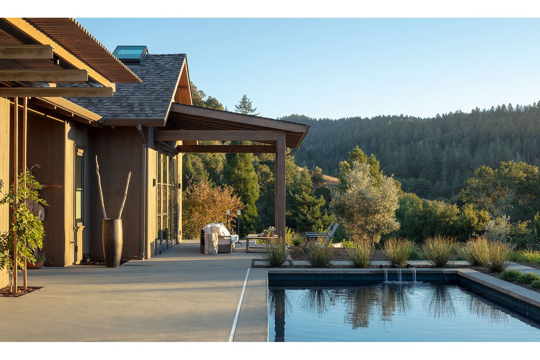 Wade Design Architects, Lisa McHugh Design, Summit Professional Builders